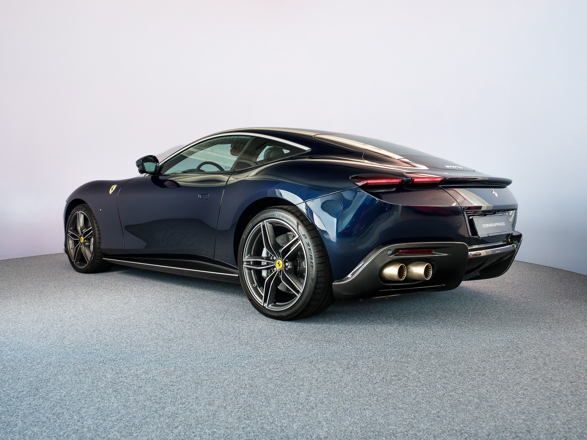 FERRARI Roma 3.9 V8 T "Tailor Made"-showroom-element-3