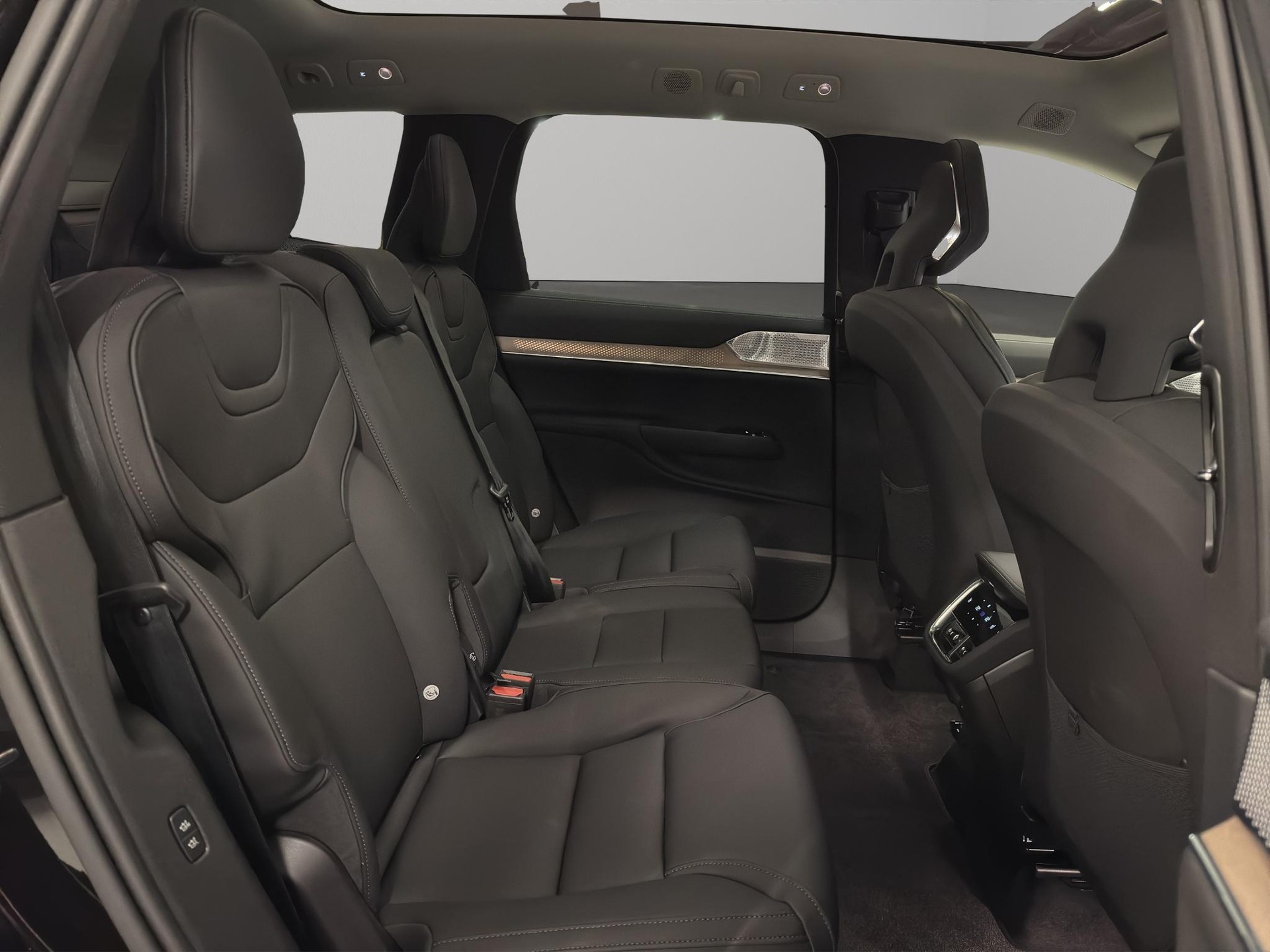 VOLVO EX90 Twin Performance Ultra AWD-image-8