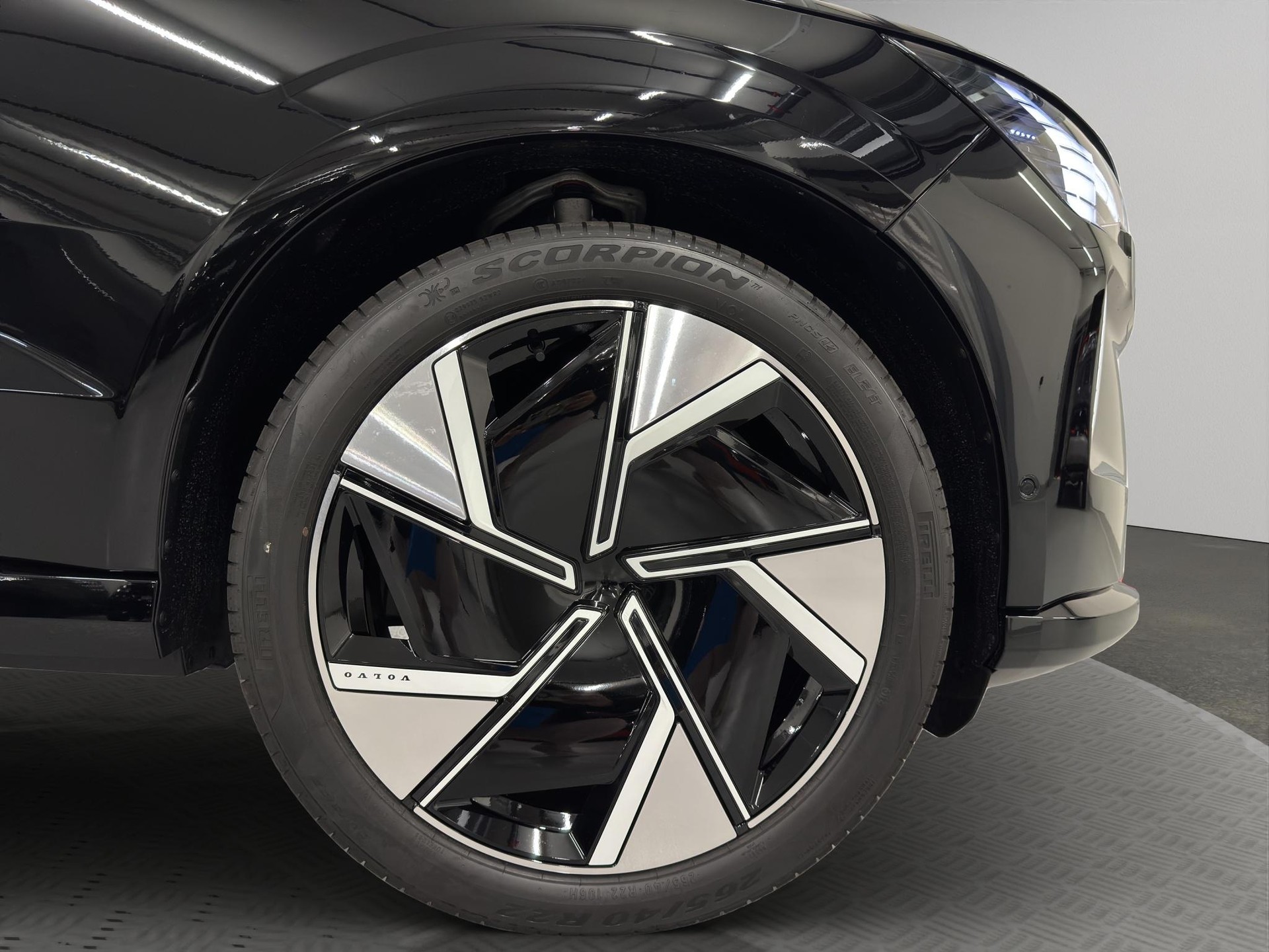 VOLVO EX90 Twin Performance Ultra AWD-image-5