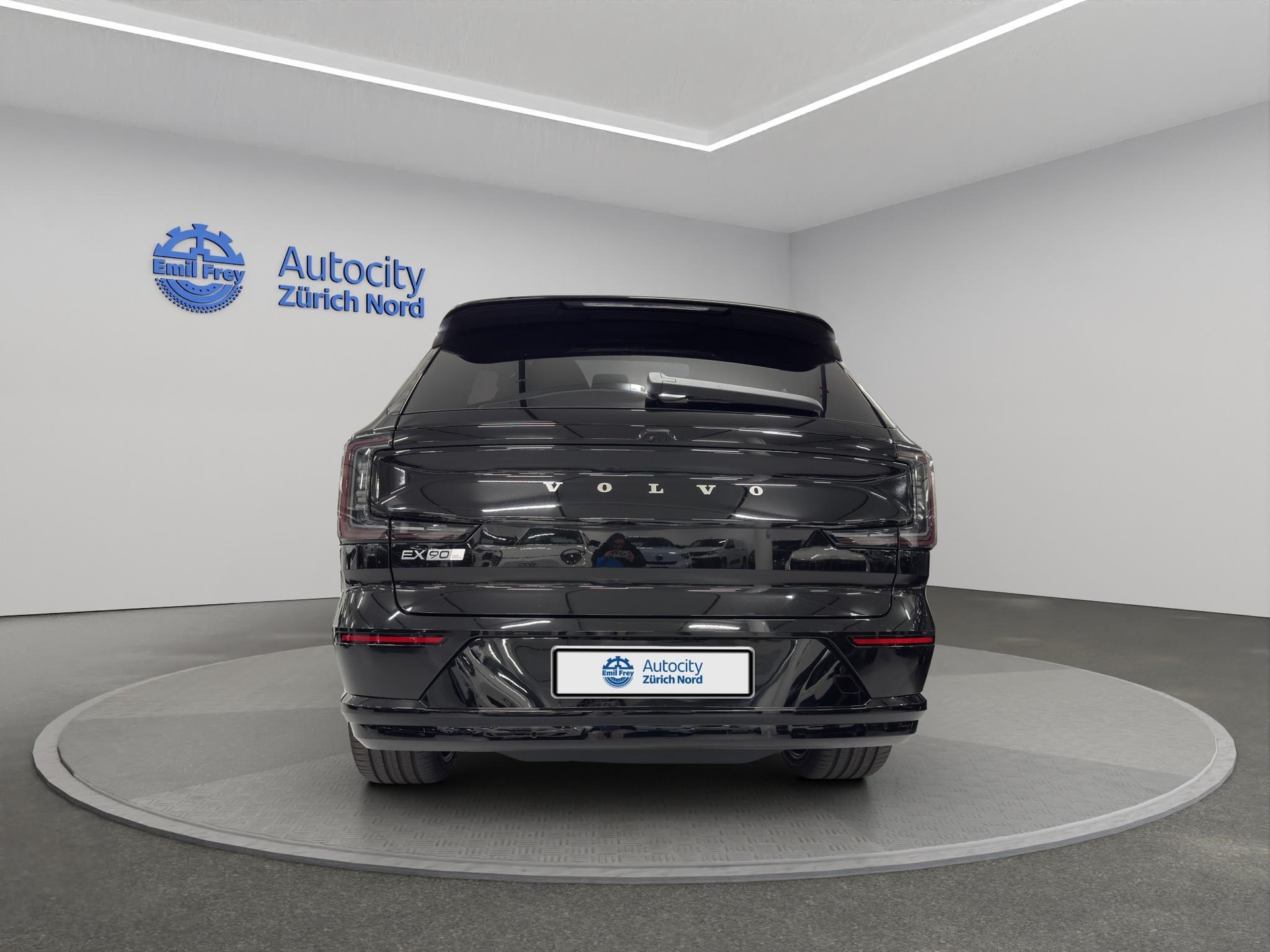 VOLVO EX90 Twin Performance Ultra AWD-image-3