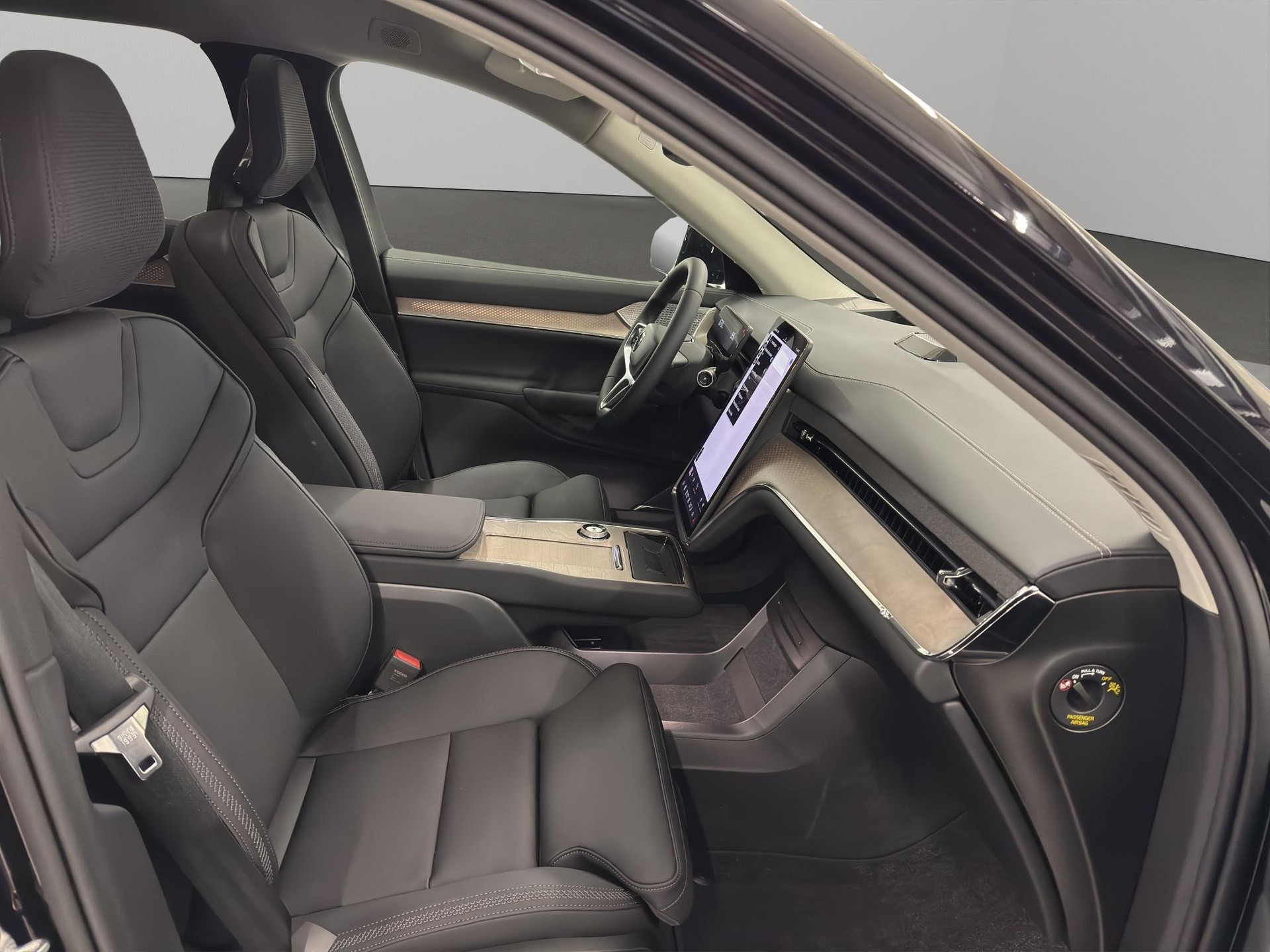 VOLVO EX90 Twin Performance Ultra AWD-image-7