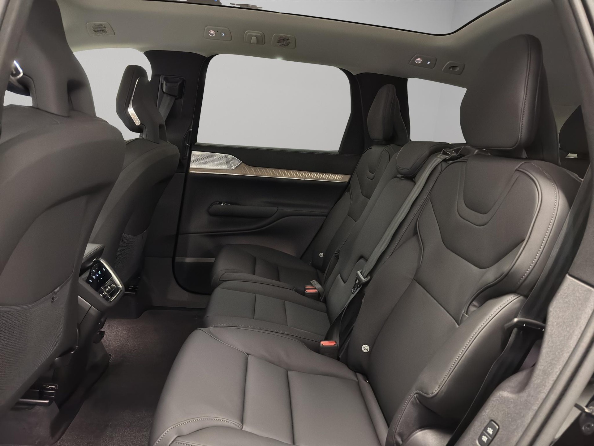 VOLVO EX90 Twin Performance Ultra AWD-image-9