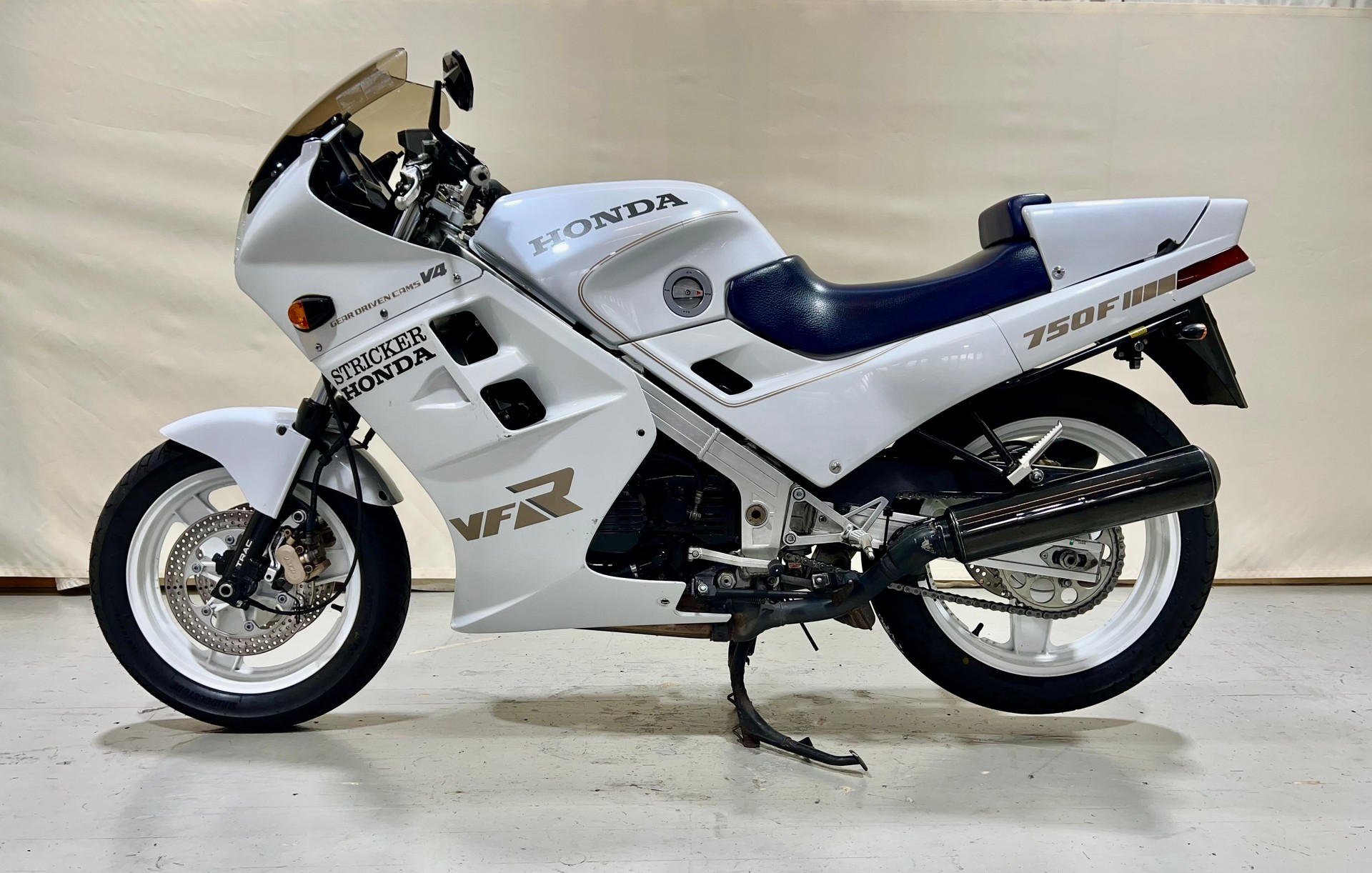 HONDA VFR 750 F G/H-image-4