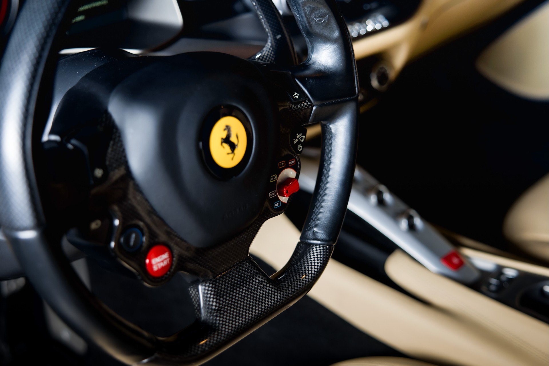 FERRARI F12 Berlinetta-image-17