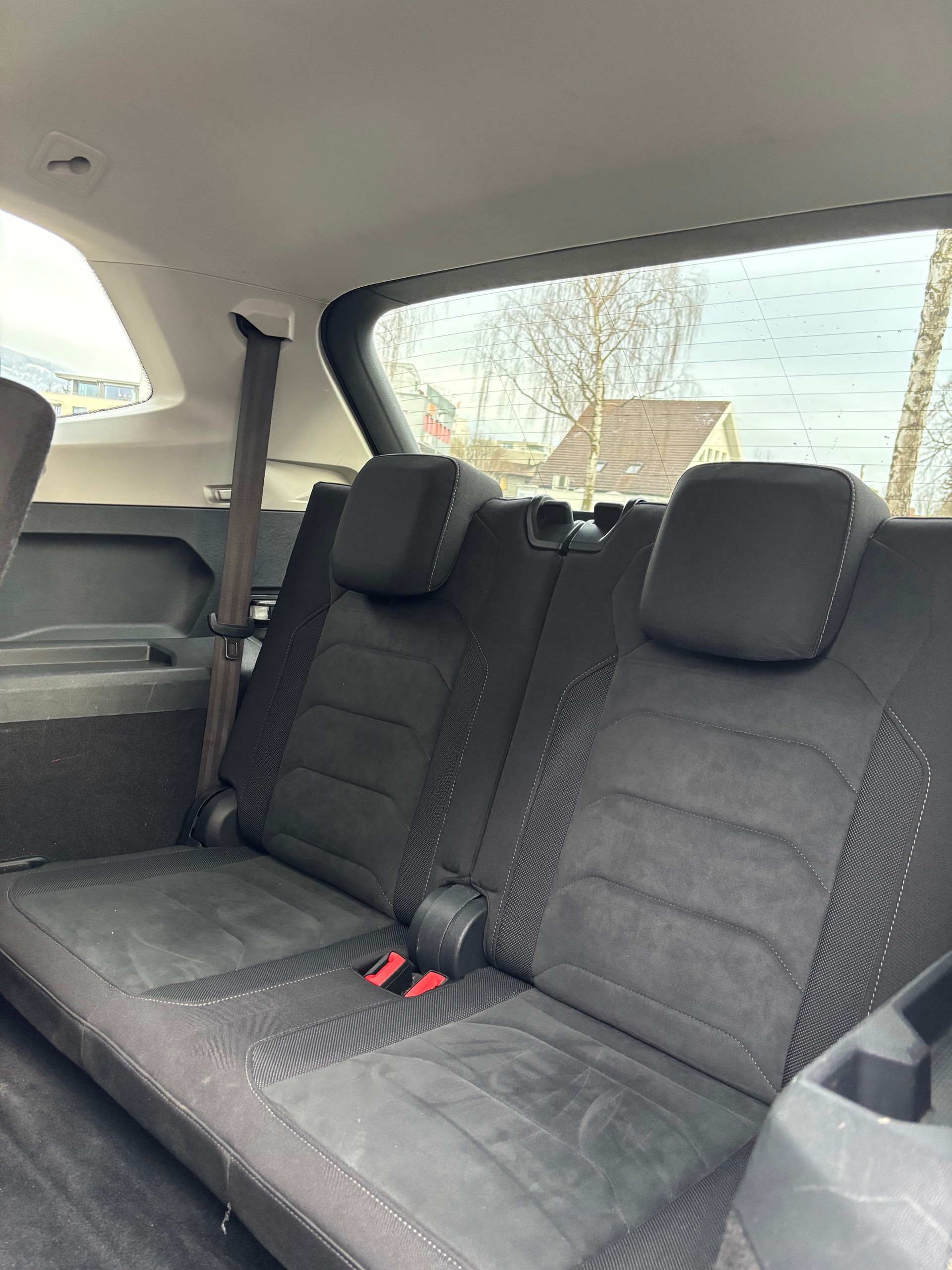 VW Tiguan Allspace 2.0TSI Highline 4Motion DSG-image-15