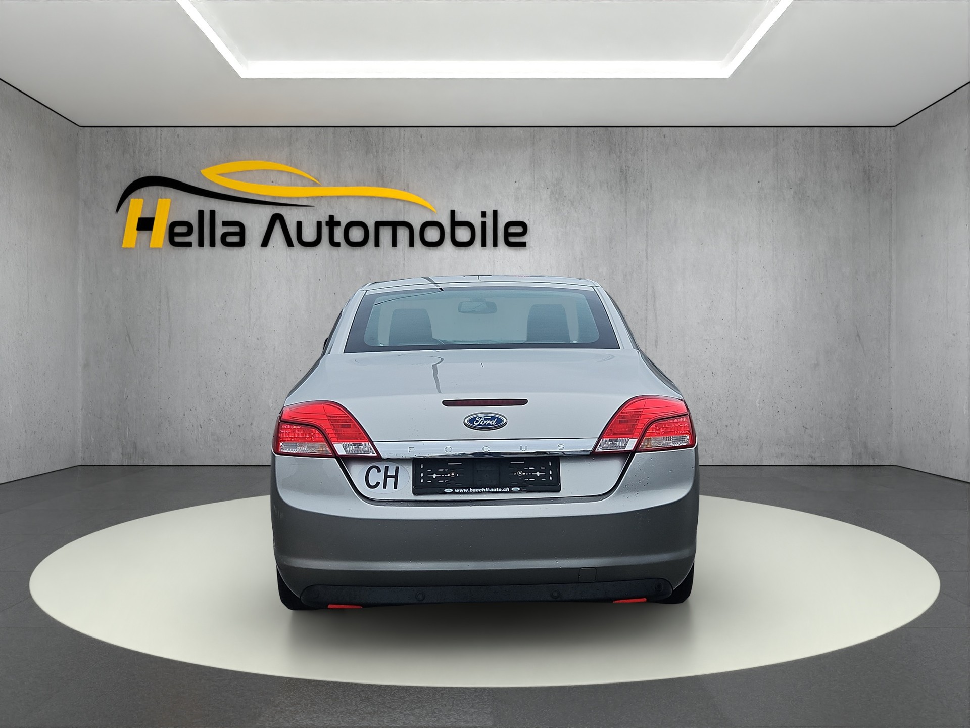 FORD Focus CC 2.0i Titanium Automatic-image-3