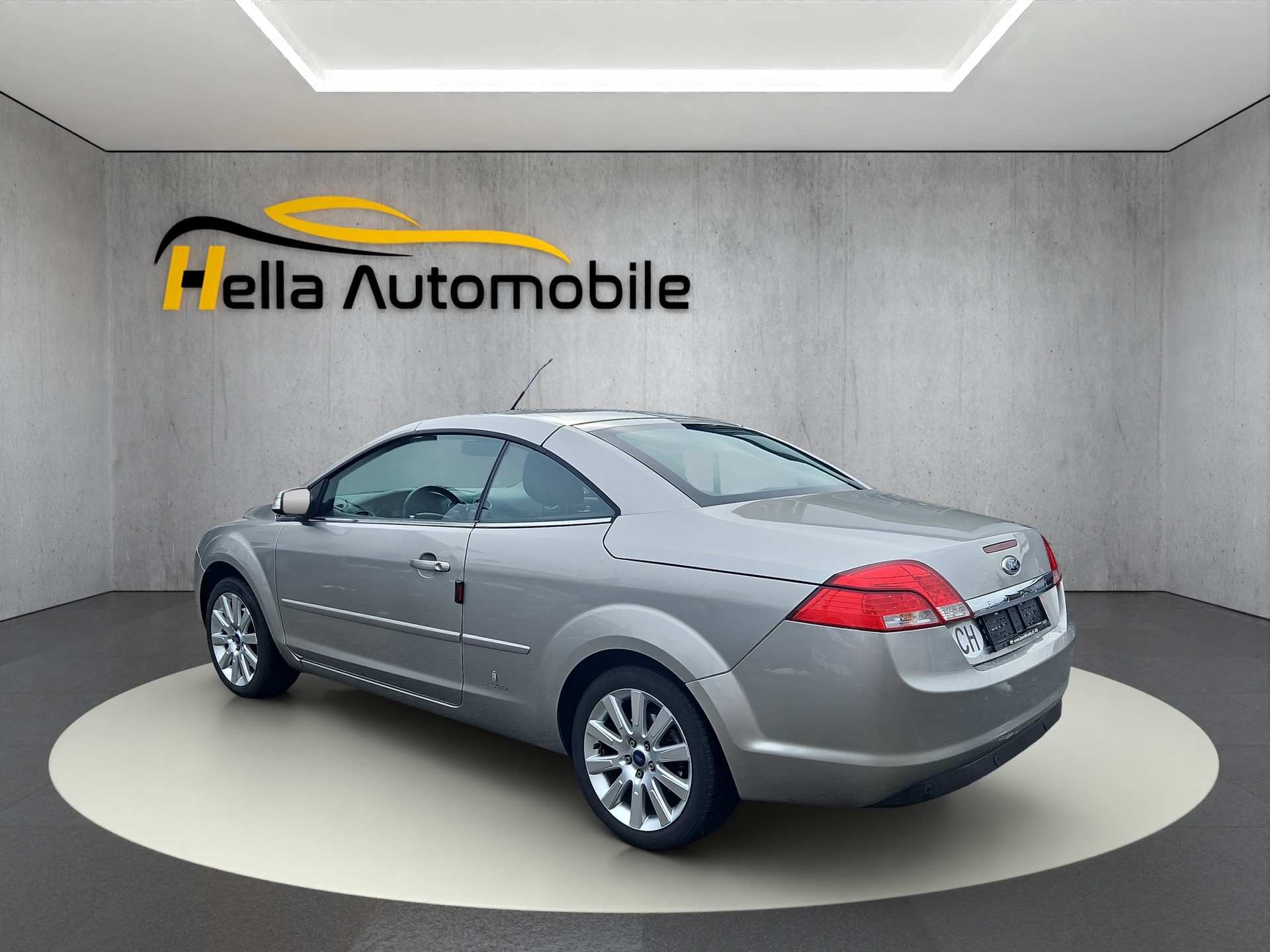 FORD Focus CC 2.0i Titanium Automatic-image-4