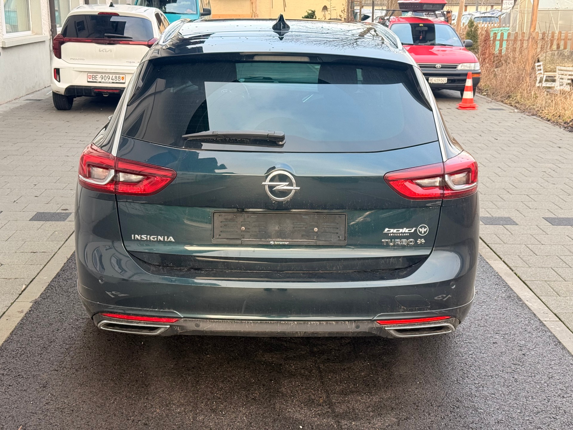 OPEL Insignia 2.0 T Sports Tourer Excellence 4WD Automat.-image-7