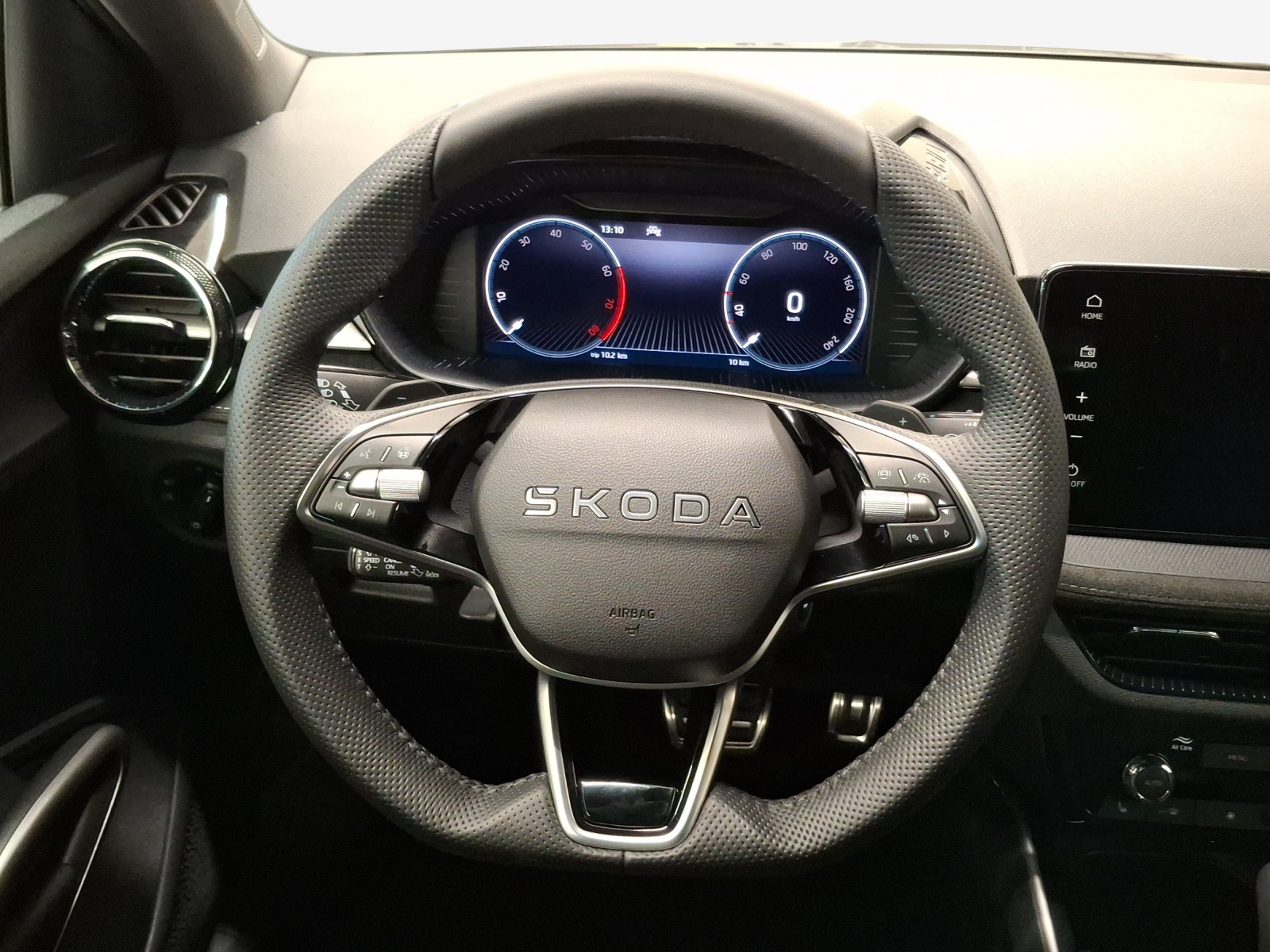 SKODA Fabia 1.5 TSI Dynamic DSG-image-9