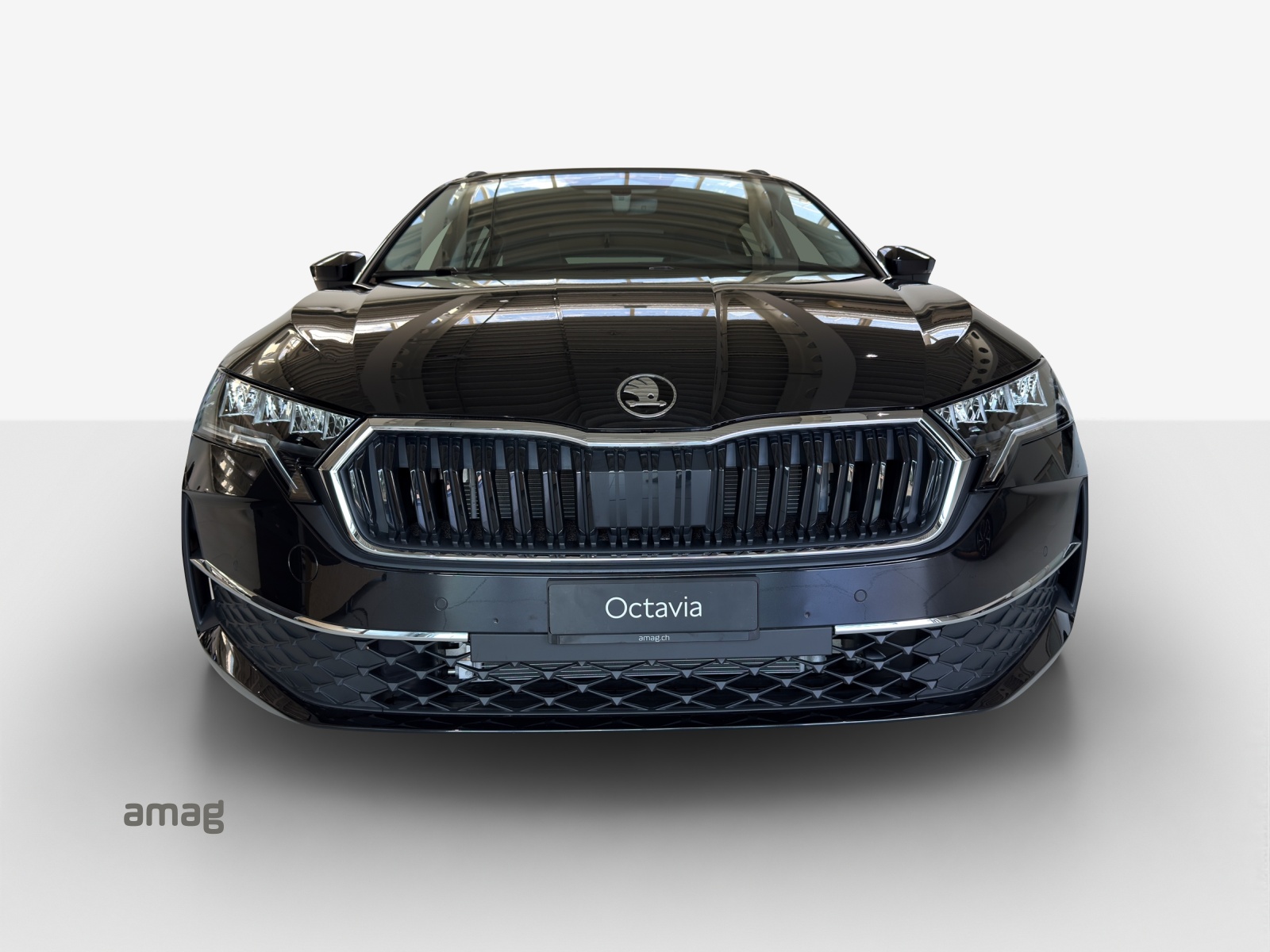SKODA Octavia Combi 2.0 TDI DSG Selection-image-6