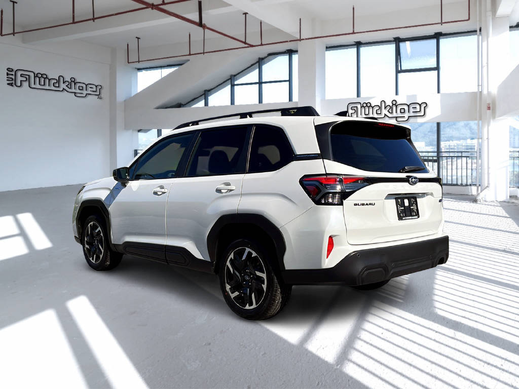 SUBARU Forester Station 2.0i e-Boxer Swiss Plus 2026 Model-image-4