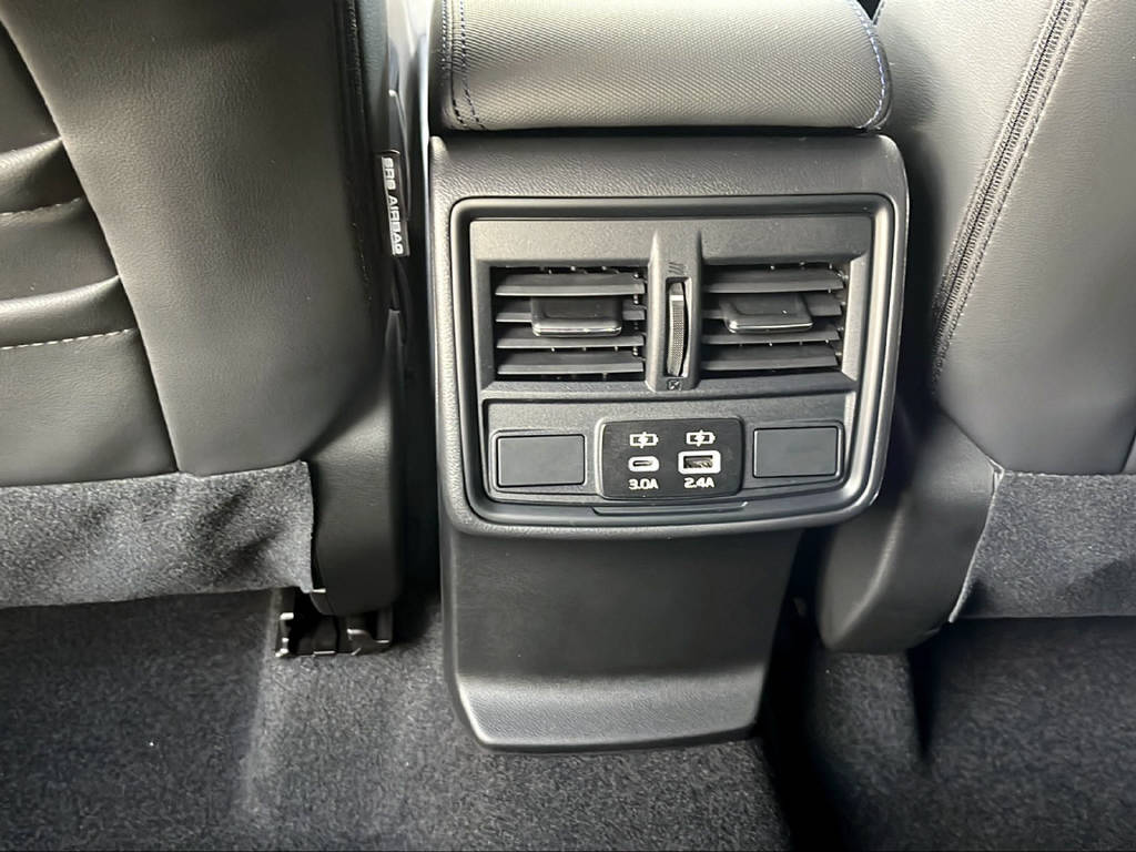 SUBARU Forester Station 2.0i e-Boxer Swiss Plus 2026 Model-image-16
