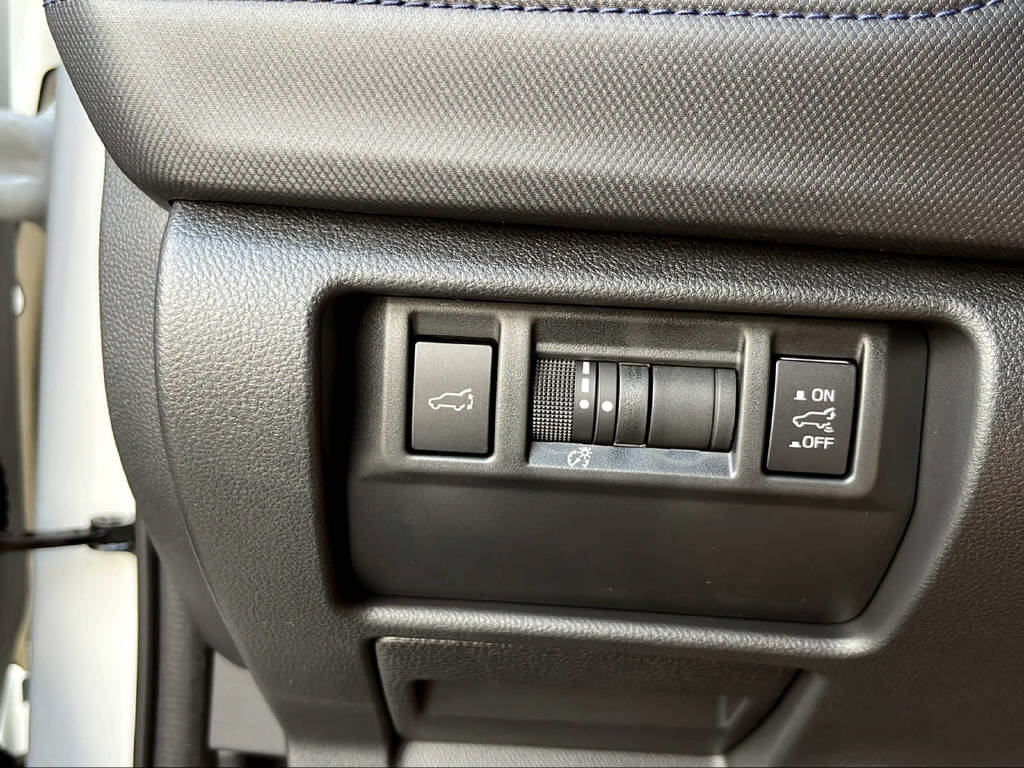 SUBARU Forester Station 2.0i e-Boxer Swiss Plus 2026 Model-image-15