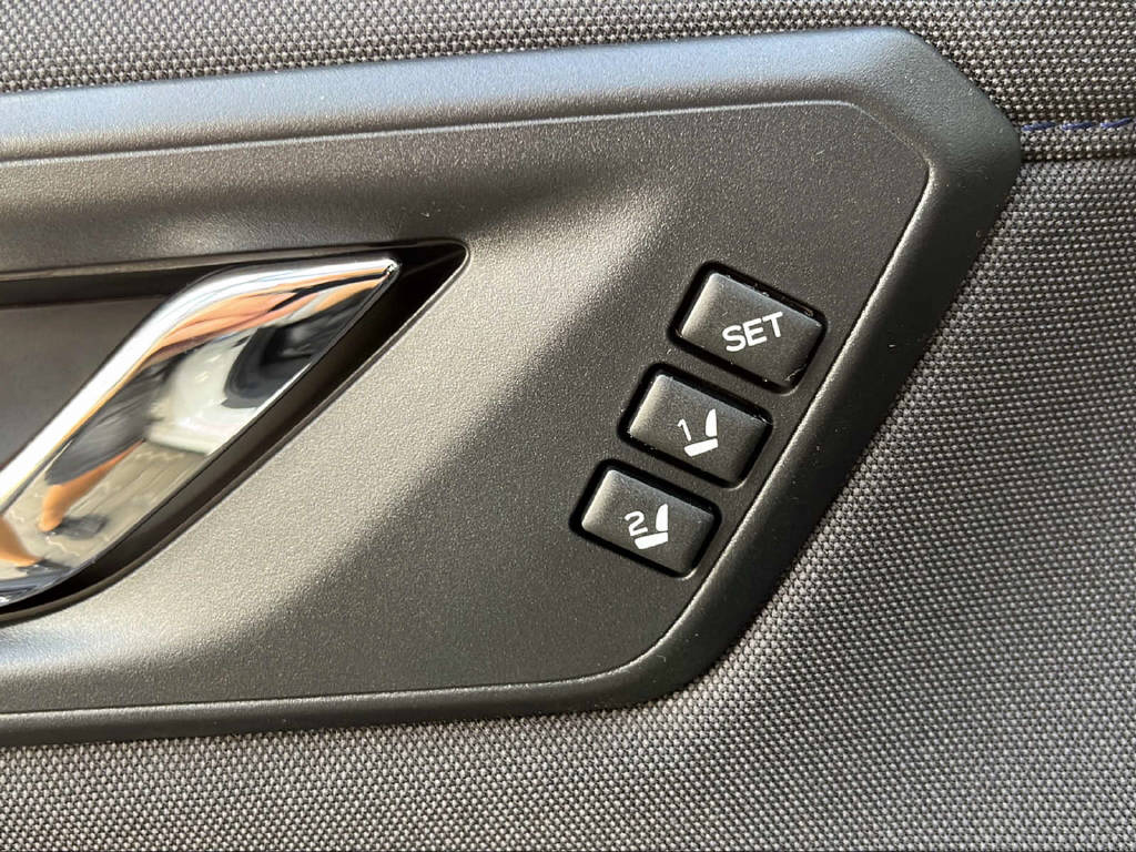 SUBARU Forester Station 2.0i e-Boxer Swiss Plus 2026 Model-image-18