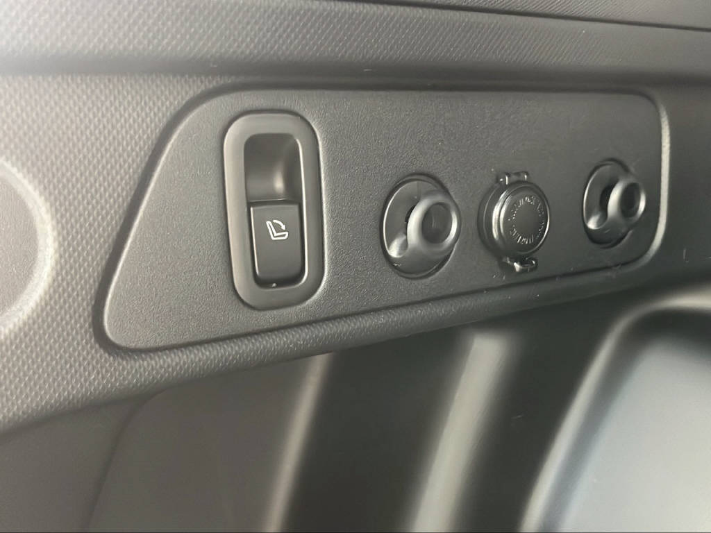 SUBARU Forester Station 2.0i e-Boxer Swiss Plus 2026 Model-image-19