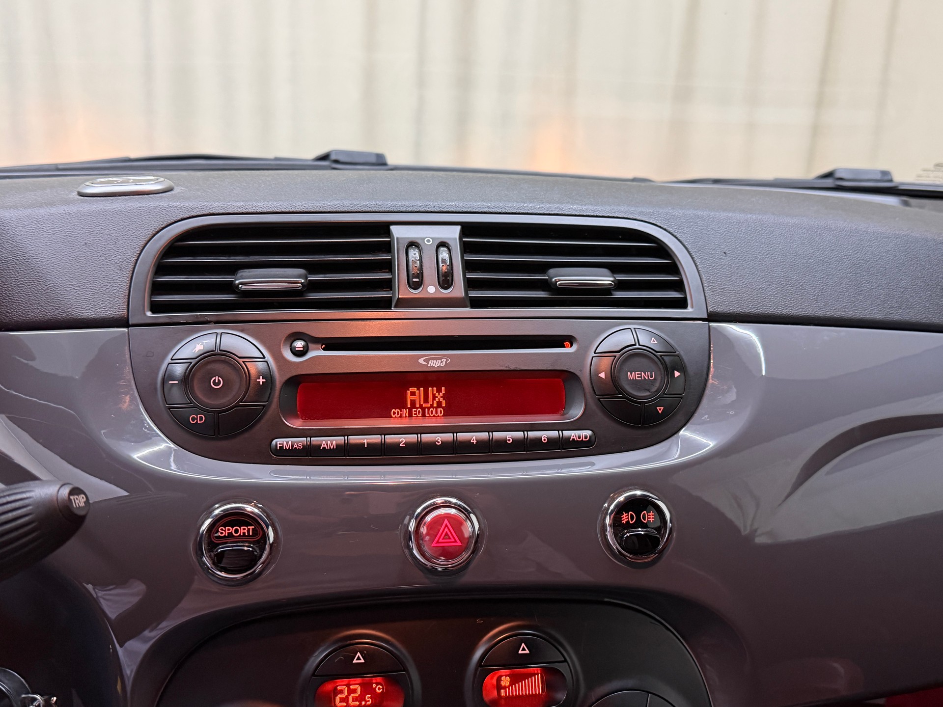 FIAT 595 1.4 16V Turbo Abarth Turismo-image-13