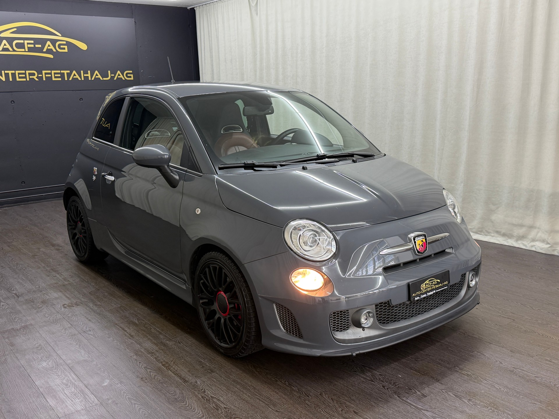FIAT 595 1.4 16V Turbo Abarth Turismo-image-2