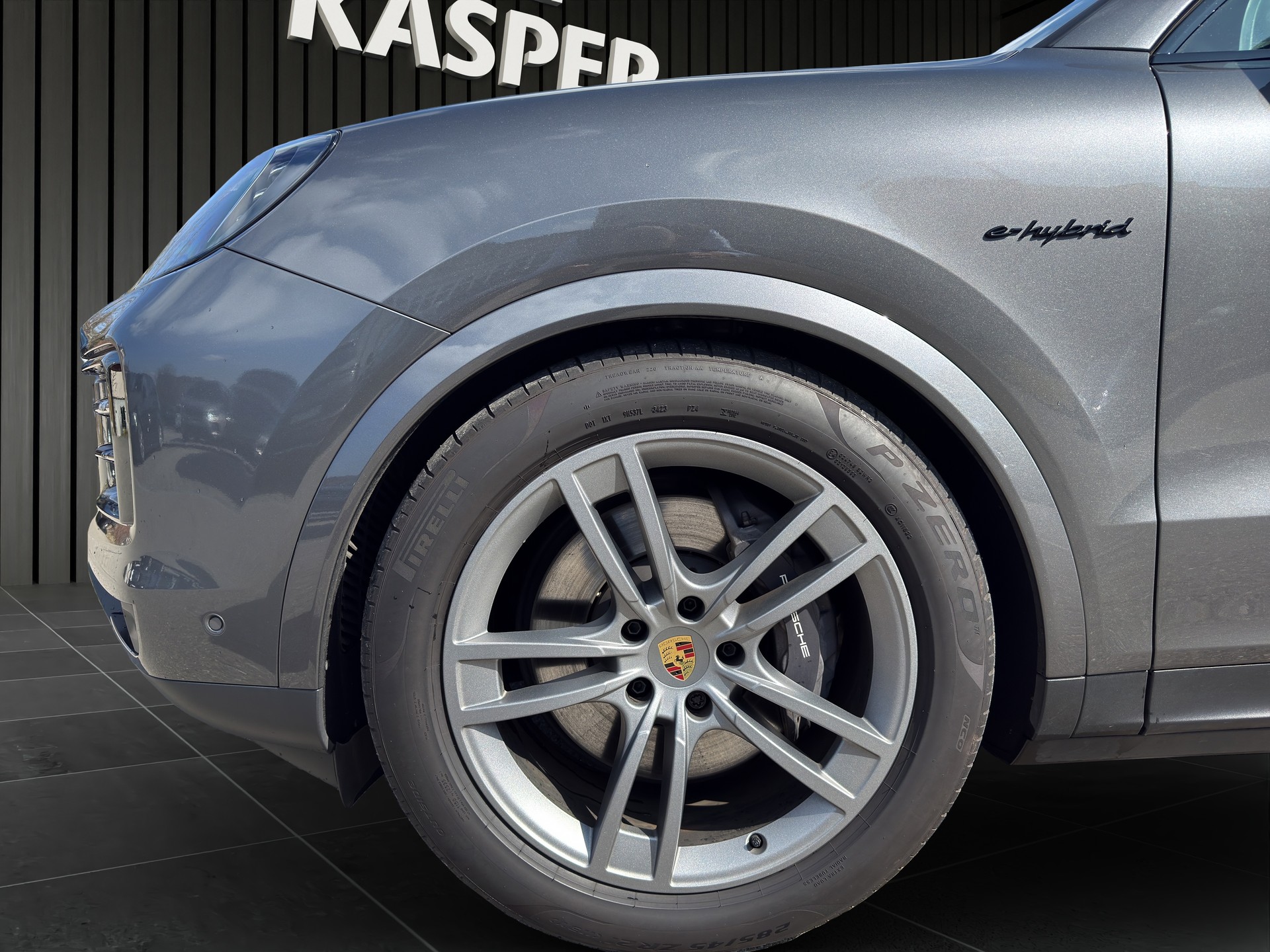 PORSCHE Cayenne E-Hybrid 3.0 V6 E-Hybrid-image-9