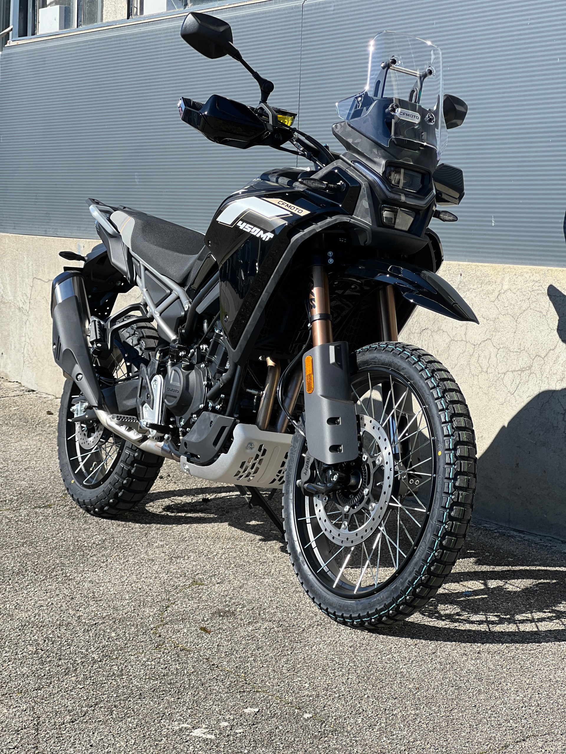 CF MOTO Nebula Black High Fender Umbau-image-2