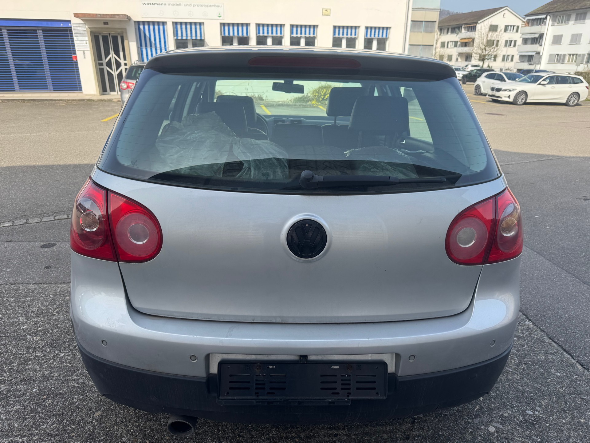 VW Golf 2.0 TDI Sportline-image-5