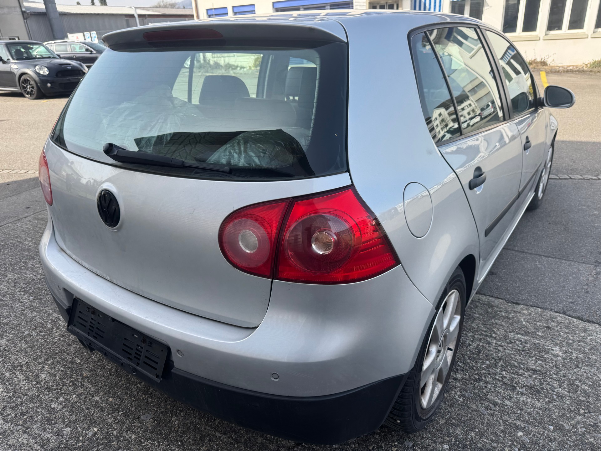VW Golf 2.0 TDI Sportline-image-6