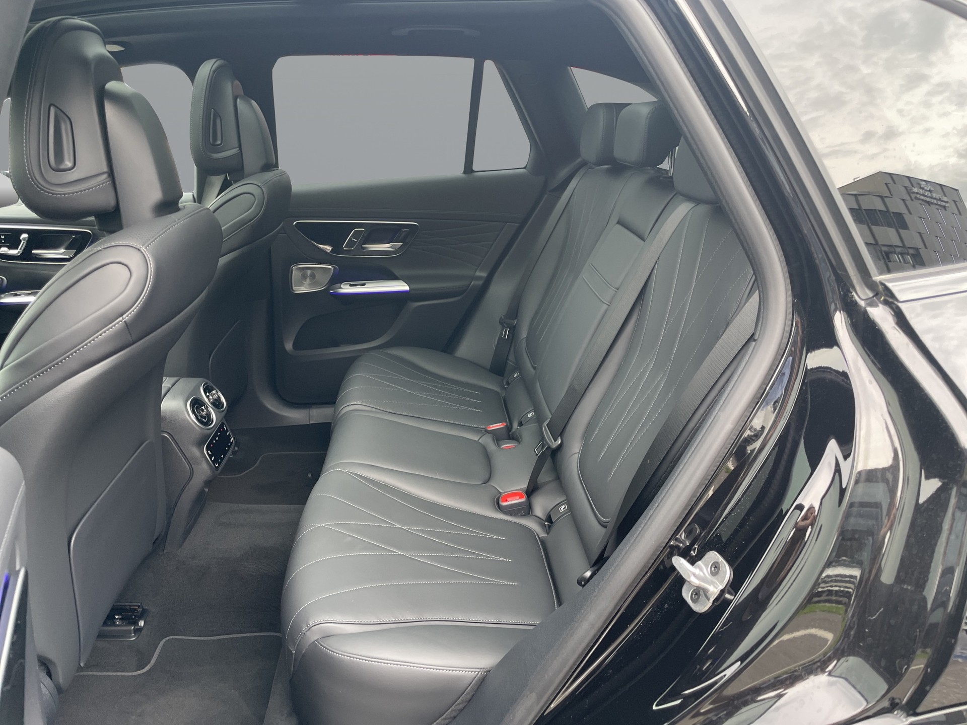 MERCEDES-BENZ GLC 450d 4Matic 9G-Tronic-image-10