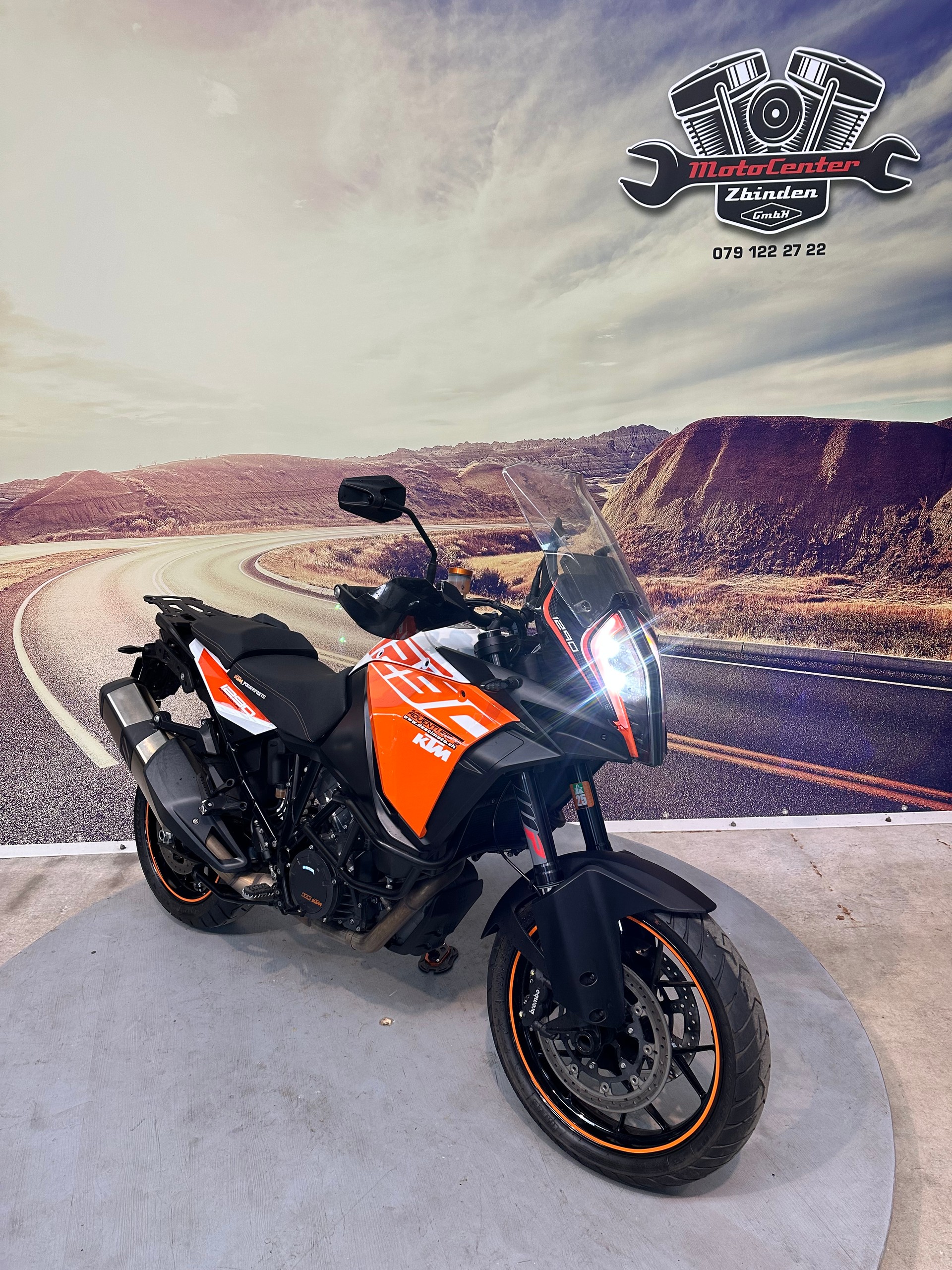 KTM 1290 Super Adventure S ABS-showroom-element-1