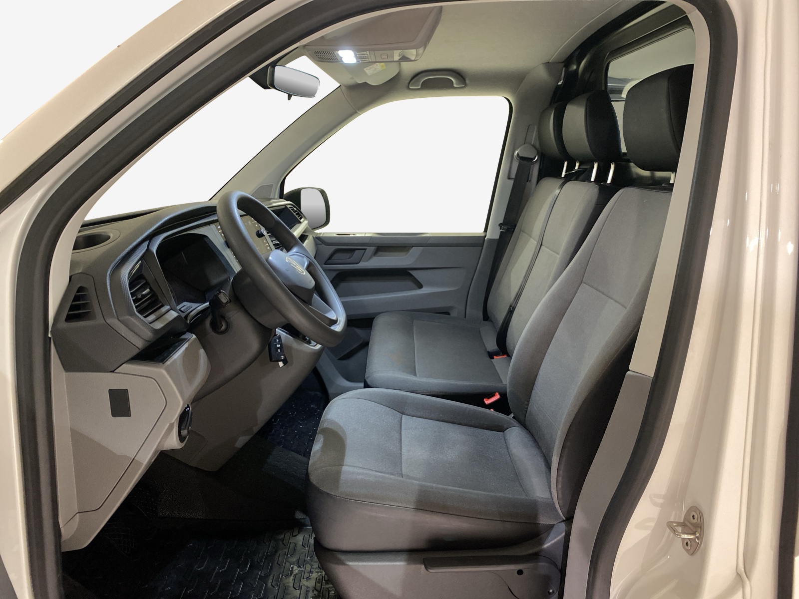 VW T6.1 2.0 TDI-image-7