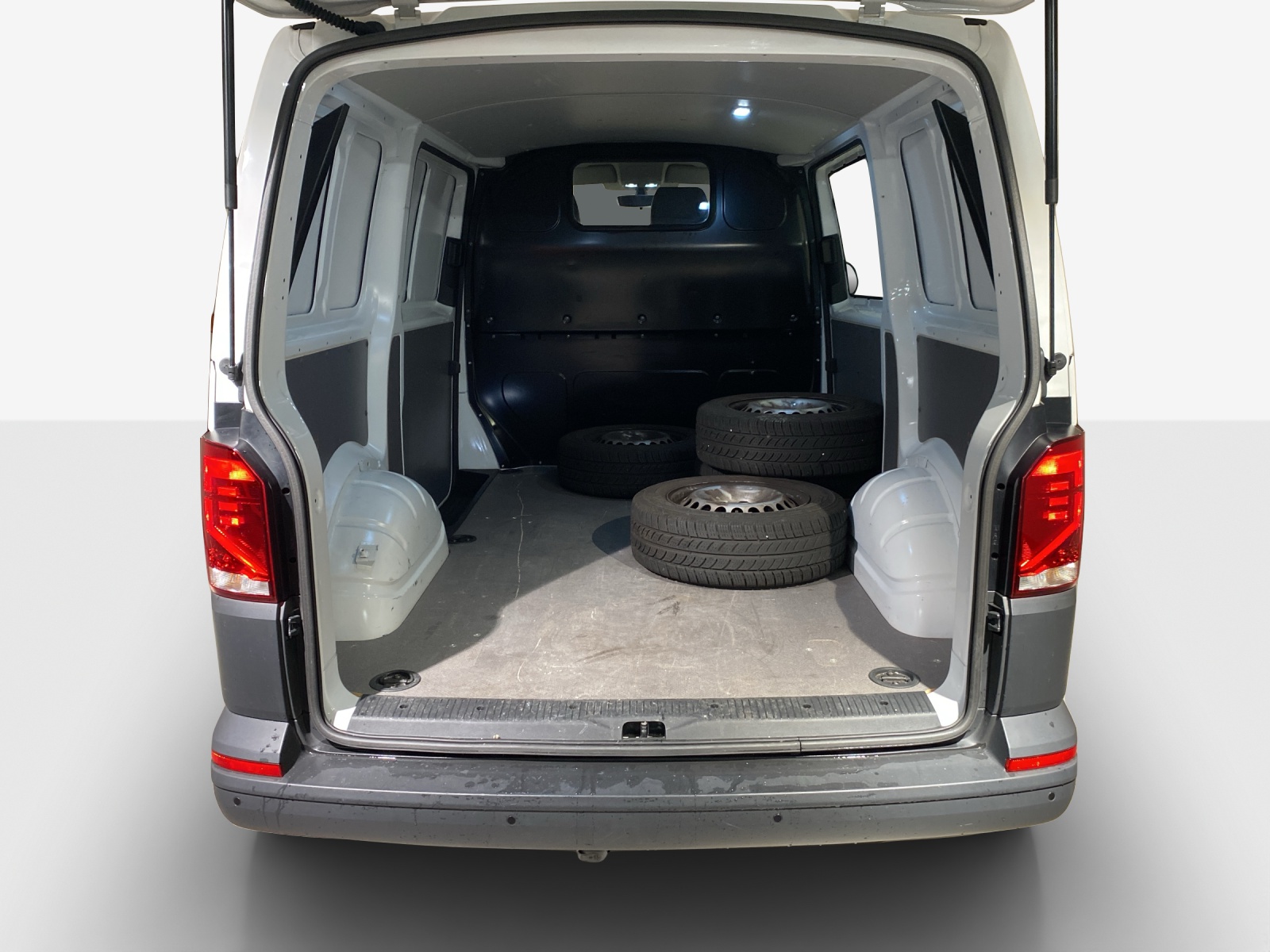 VW T6.1 2.0 TDI-image-11