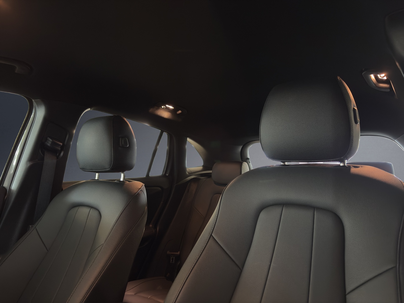 MERCEDES-BENZ GLA 200 Progressive-image-7