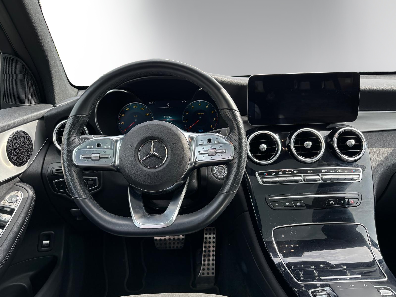 Image MERCEDES-BENZ GLC-200 GLC 200 4M Night Star