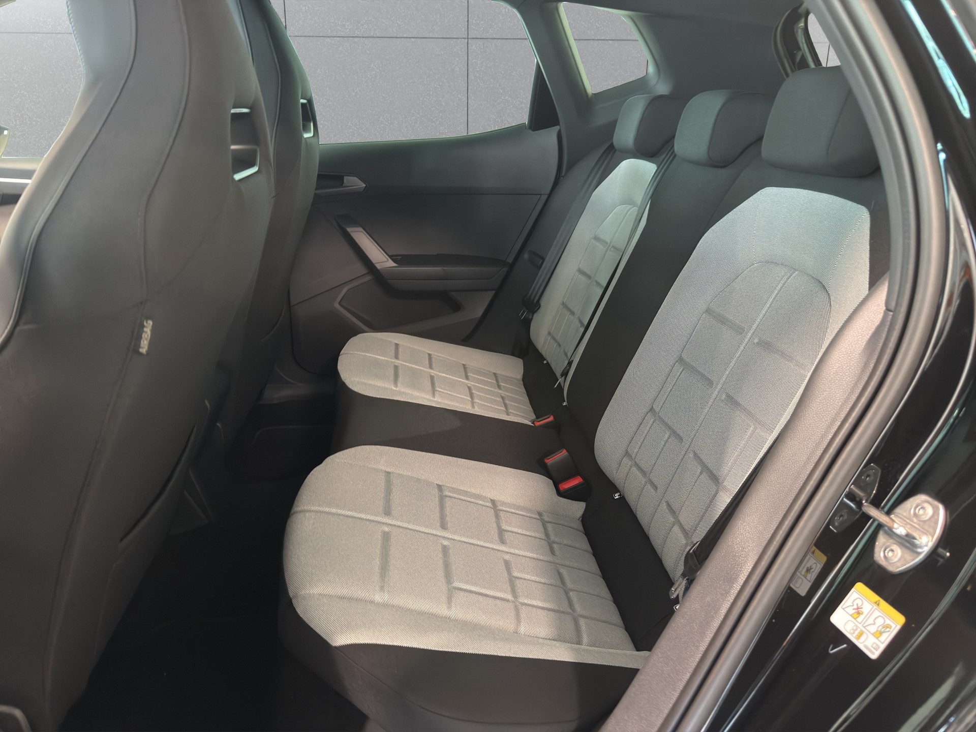 SEAT Arona 1.5 Eco TSI Move FR DSG-image-11