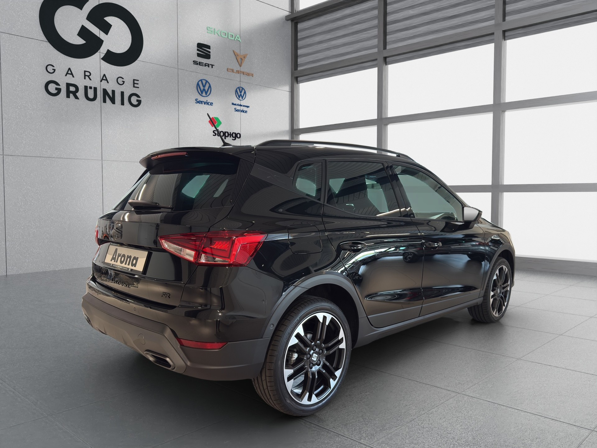 SEAT Arona 1.5 Eco TSI Move FR DSG-image-5