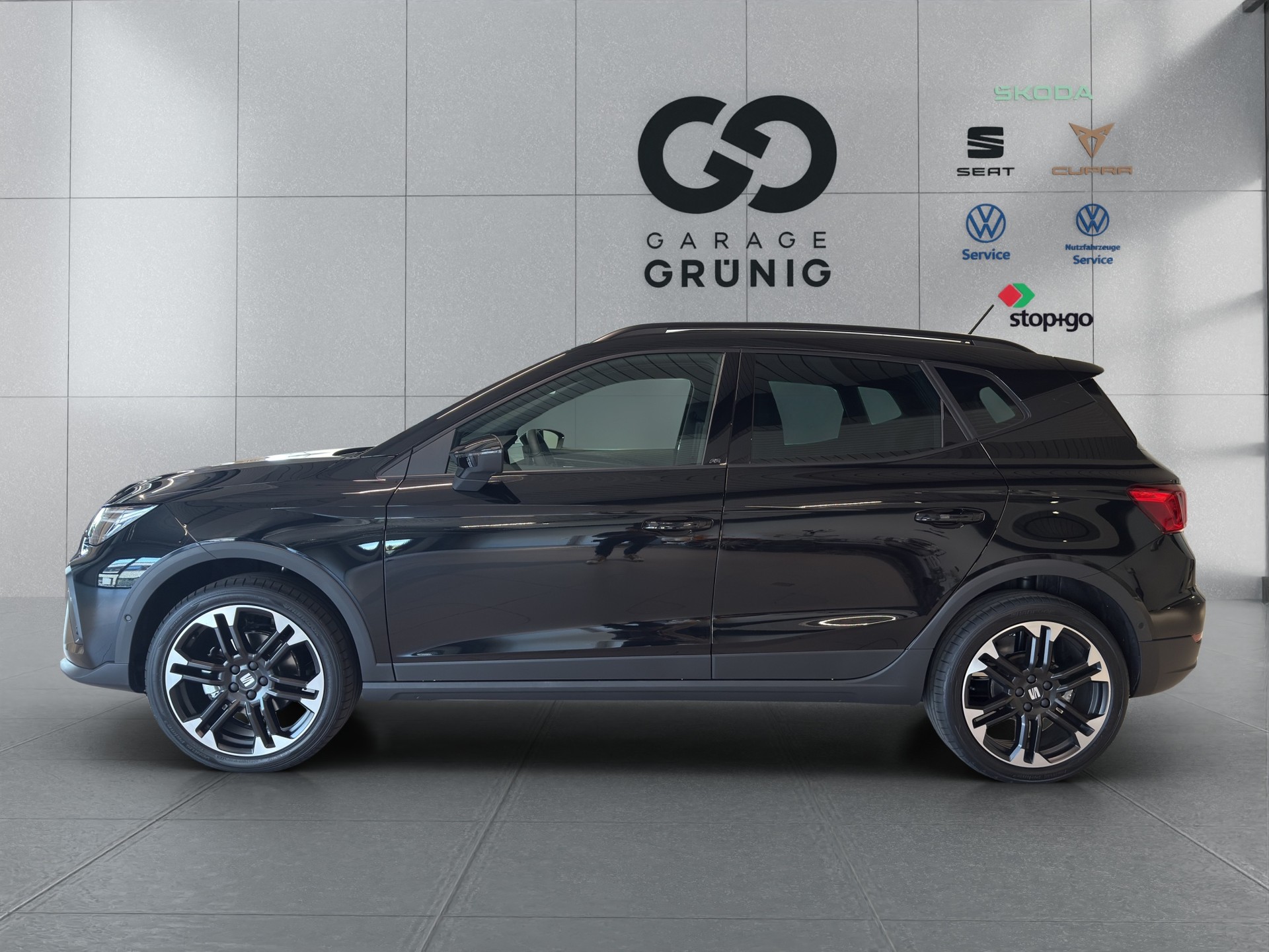 SEAT Arona 1.5 Eco TSI Move FR DSG-image-2
