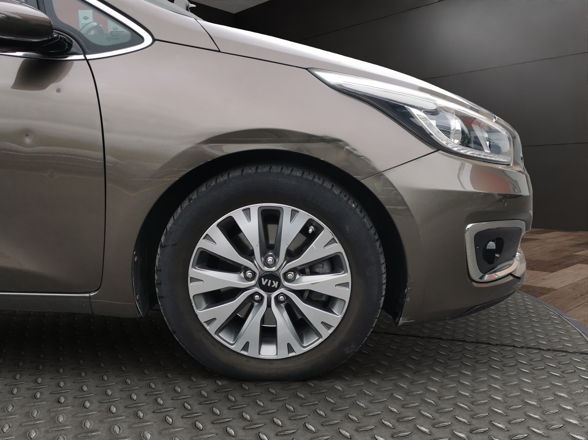 KIA Cee'd 1.6 CRDi Trend DCT-showroom-element-3