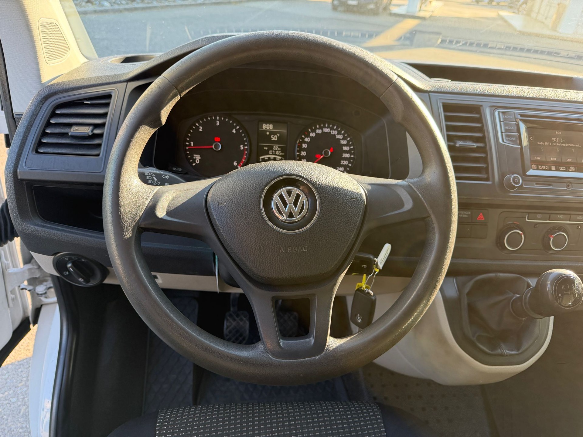 VW T6 2.0 TDI 4Motion Doka 1235 KG Nutzlast-image-11