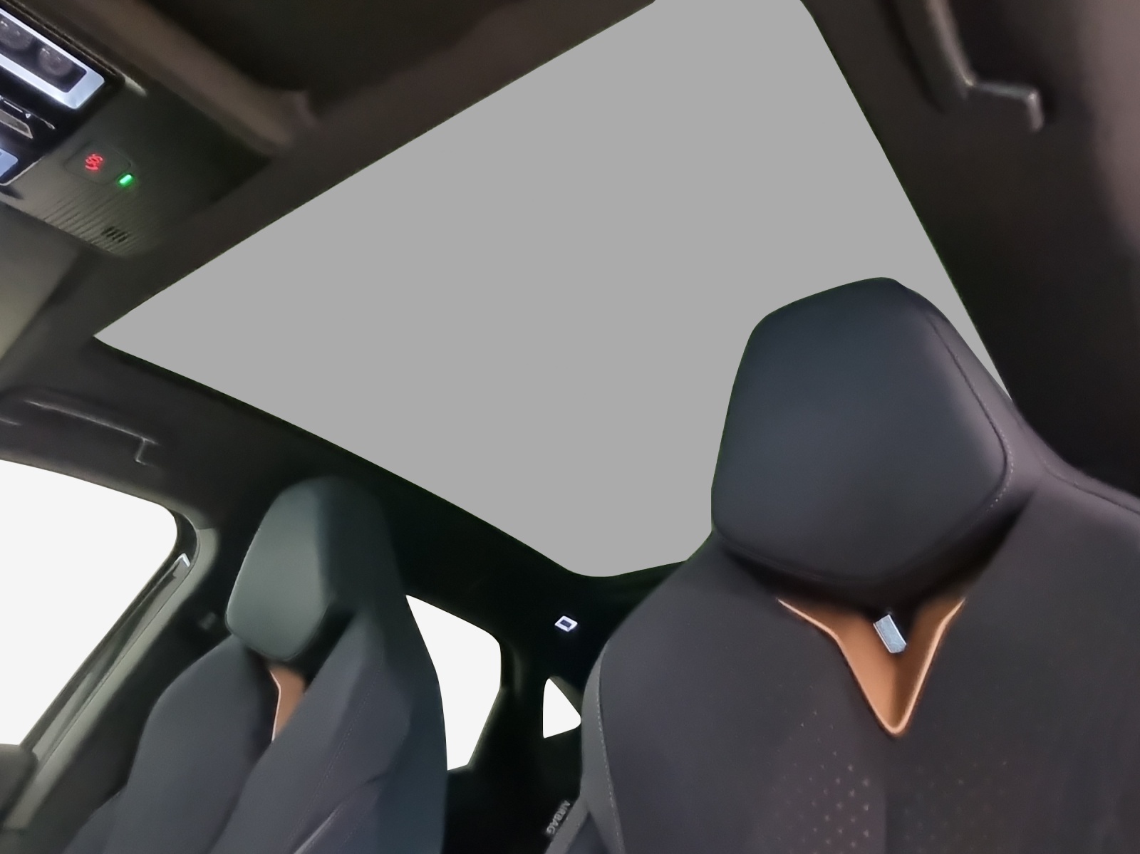CUPRA Tavascan Type 9 77 kWh Adrenaline-image-14
