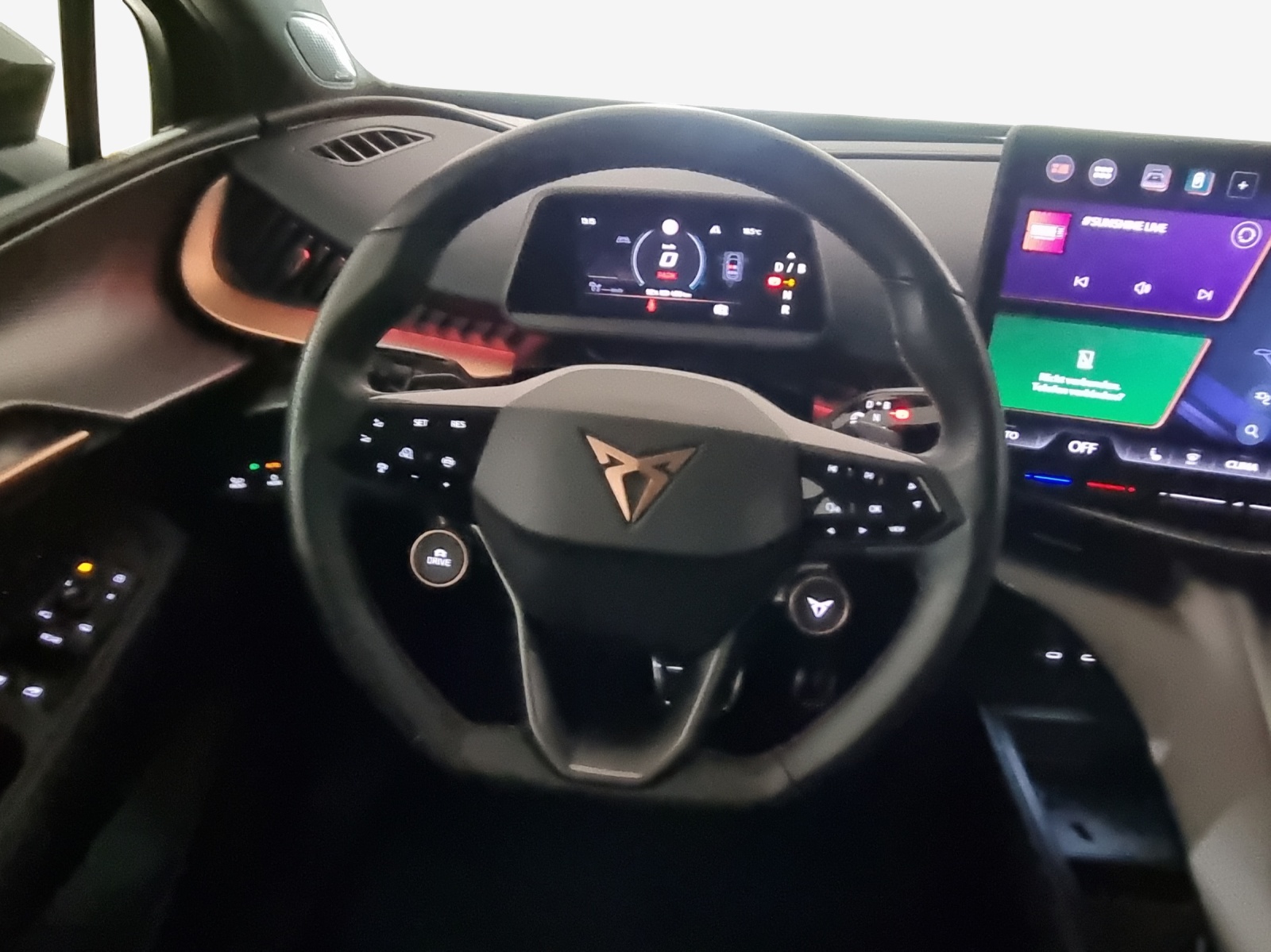 CUPRA Tavascan Type 9 77 kWh Adrenaline-image-9