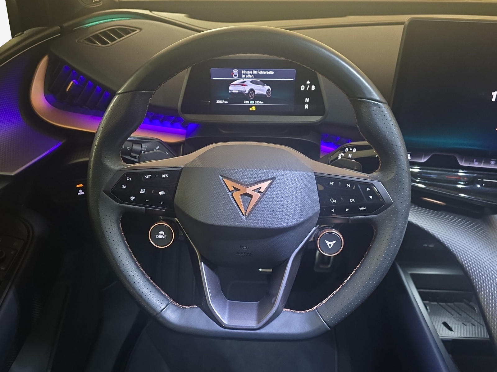 CUPRA Tavascan Type 9 77 kWh Adrenaline-image-10