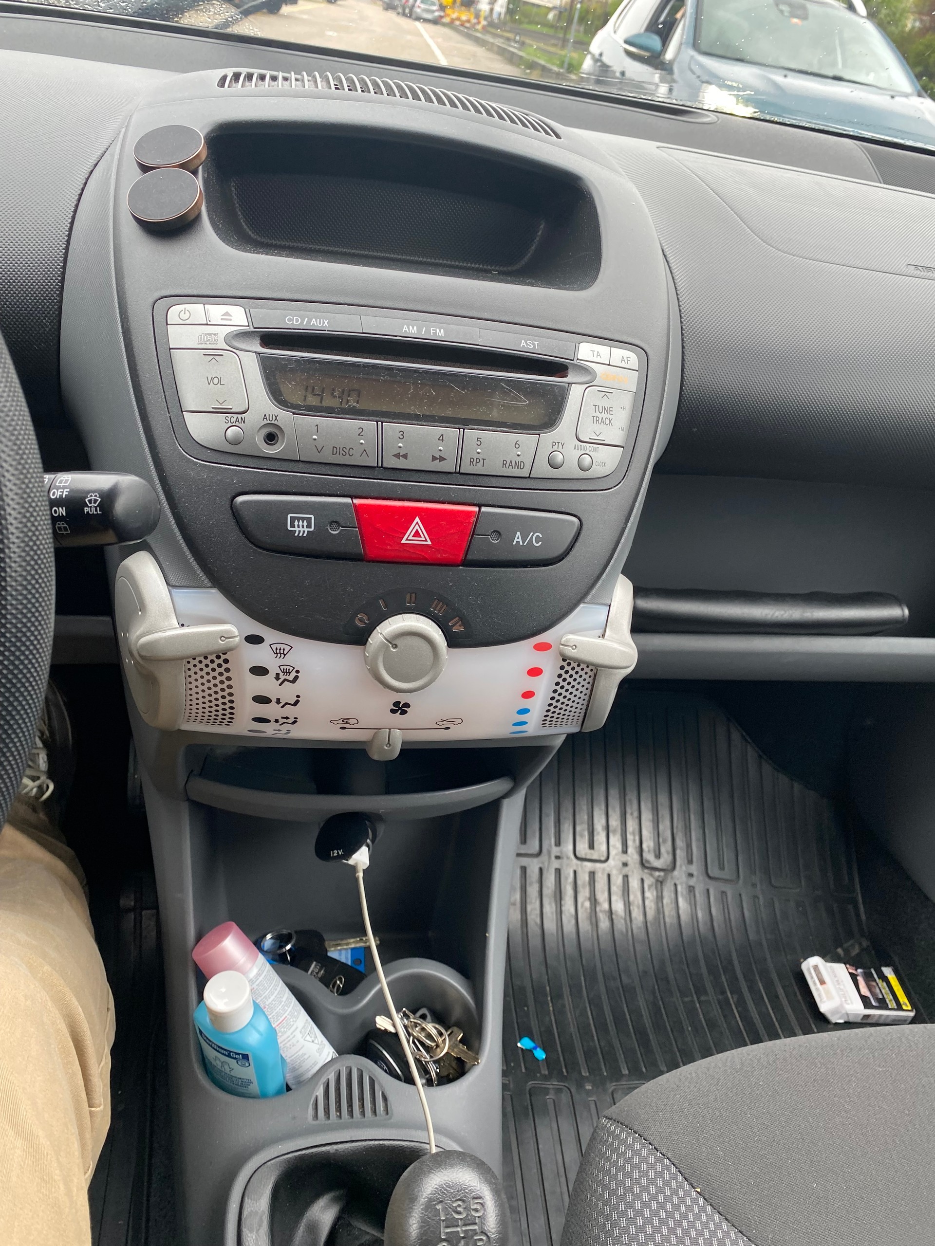 TOYOTA Aygo 1.0 Linea Luna-image-5