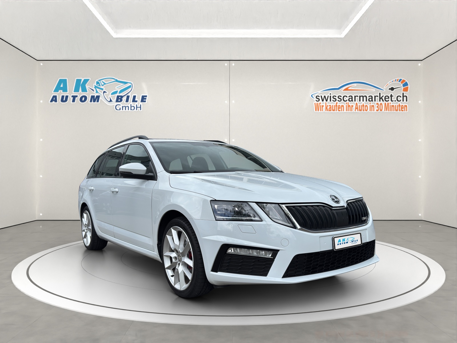 SKODA Octavia Combi 2.0 TDI RS 4x4 DSG-image-1