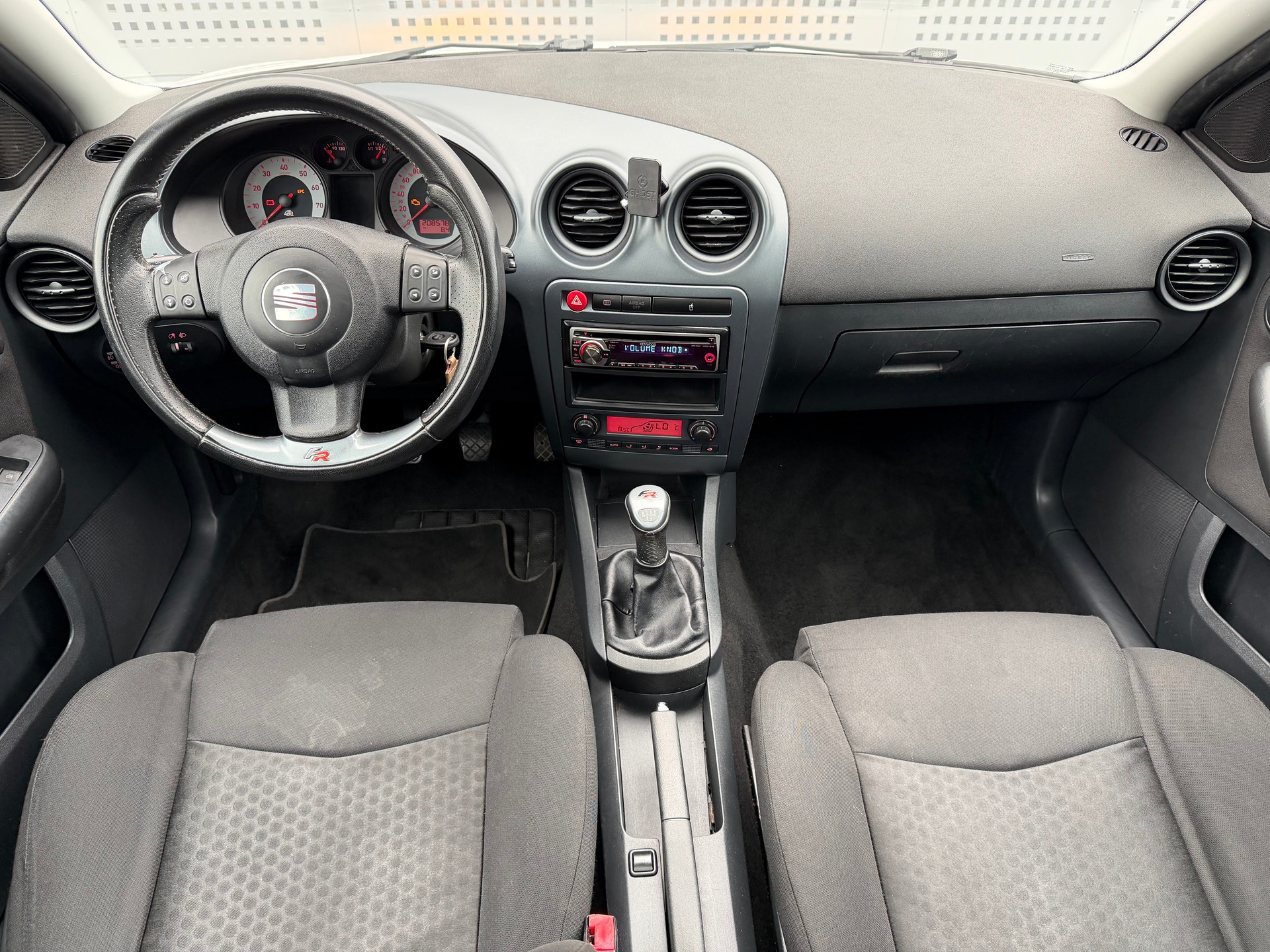 SEAT Ibiza 1.8 20V Turbo FR Joya Joker-image-17
