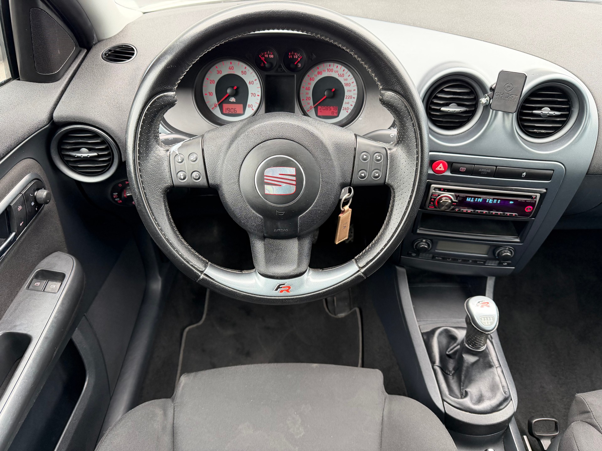 SEAT Ibiza 1.8 20V Turbo FR Joya Joker-image-19