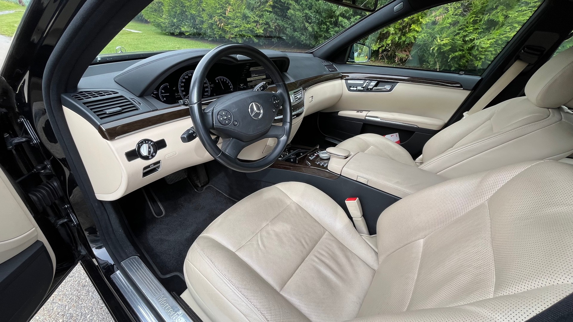 MERCEDES-BENZ S 500 BlueEfficiency SS 4Matic 7G-Tronic-image-10