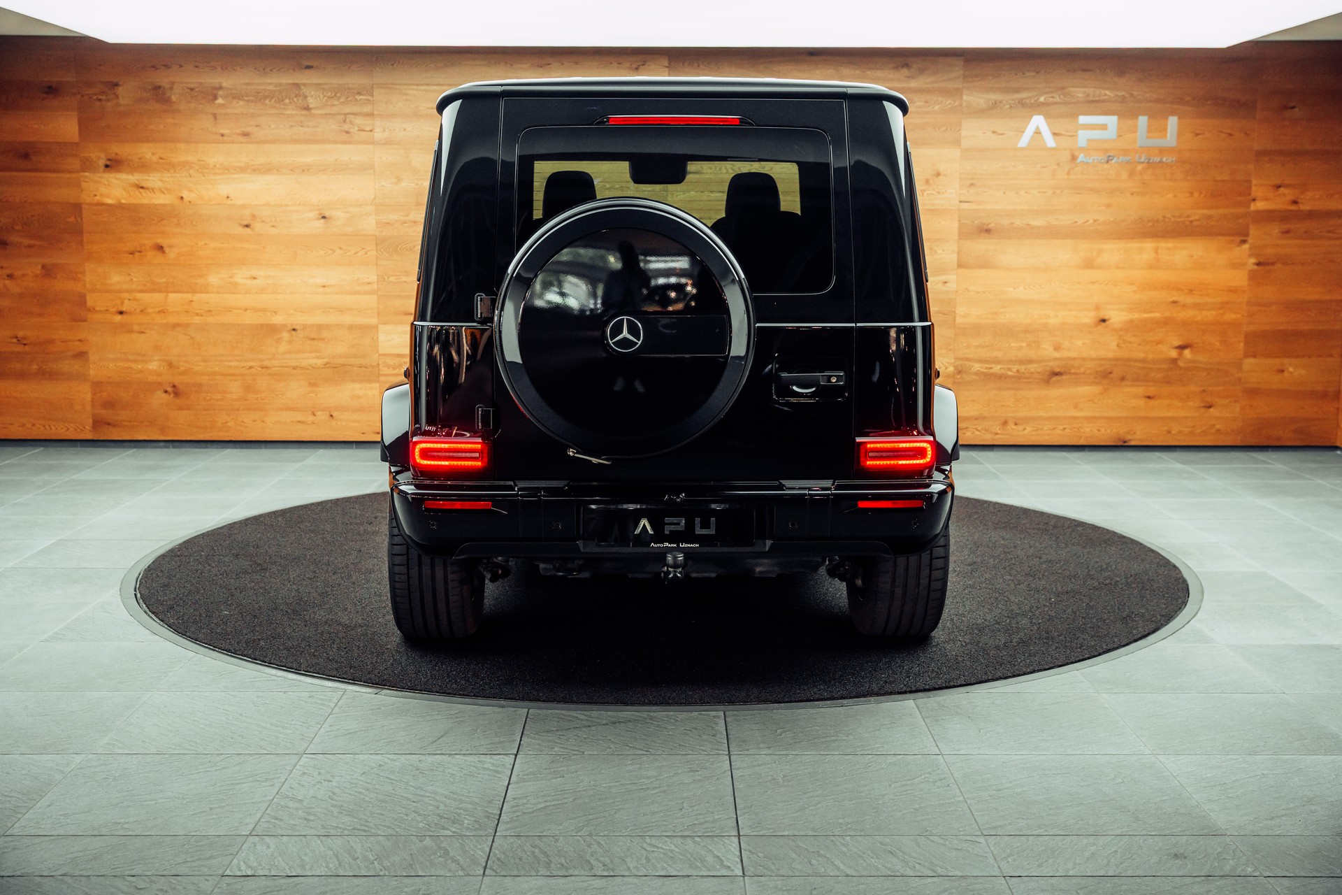 MERCEDES-BENZ G 450d AMG Line 9G-Tronic-image-21