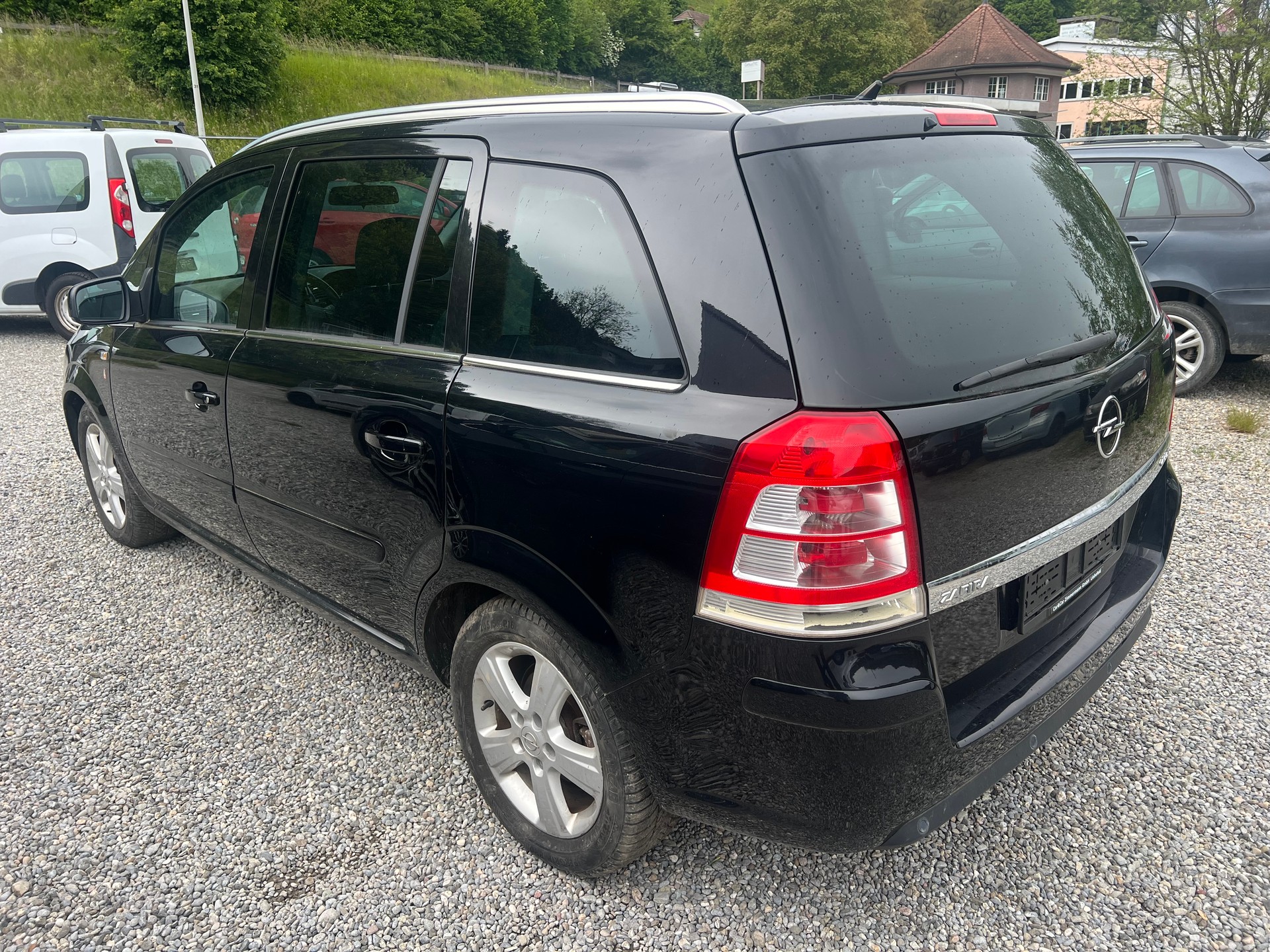 OPEL Zafira 1.7 CDTI Cosmo-image-5