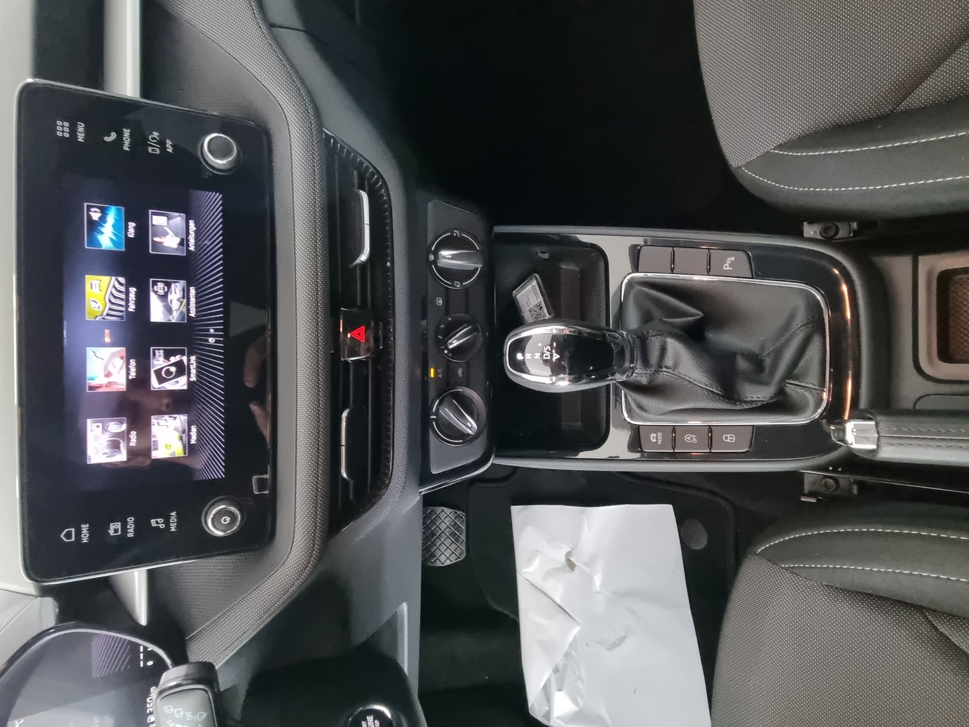 SKODA Fabia 1.0 TSI Selection *5Jahre Garantie*-image-14