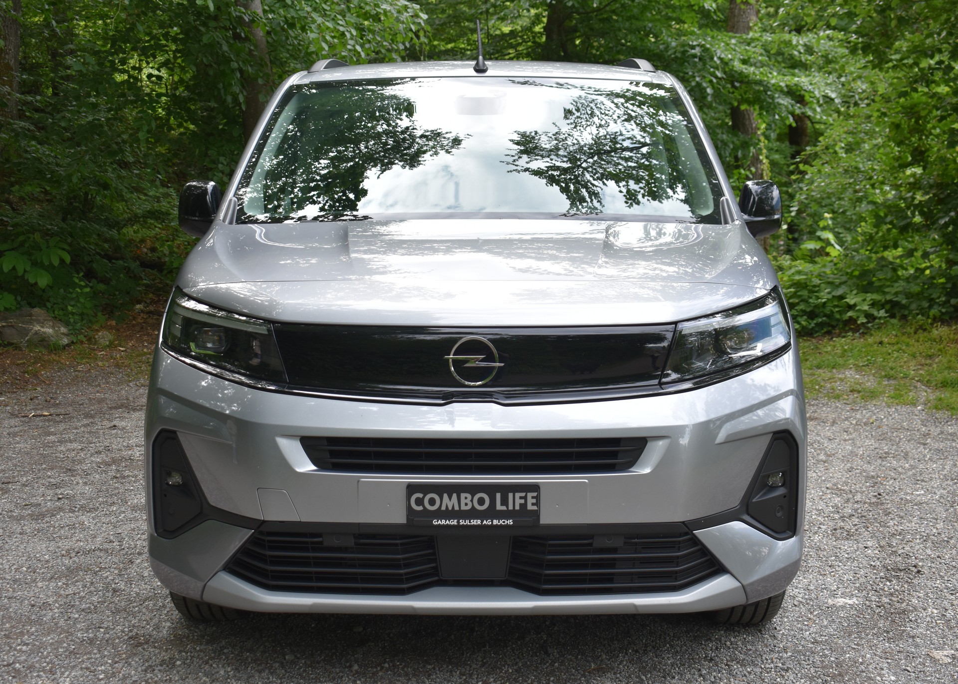OPEL Combo 1.5 GS Automat-showroom-element-1