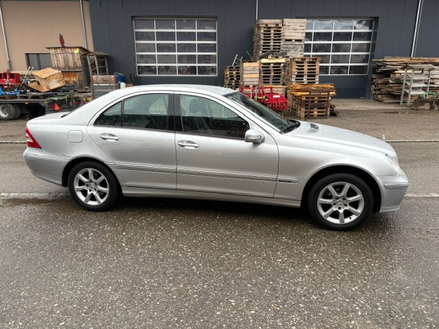 MERCEDES-BENZ C 320 Elégance 4Matic Automatic-image-1