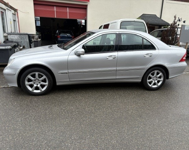 MERCEDES-BENZ C 320 Elégance 4Matic Automatic-image-4